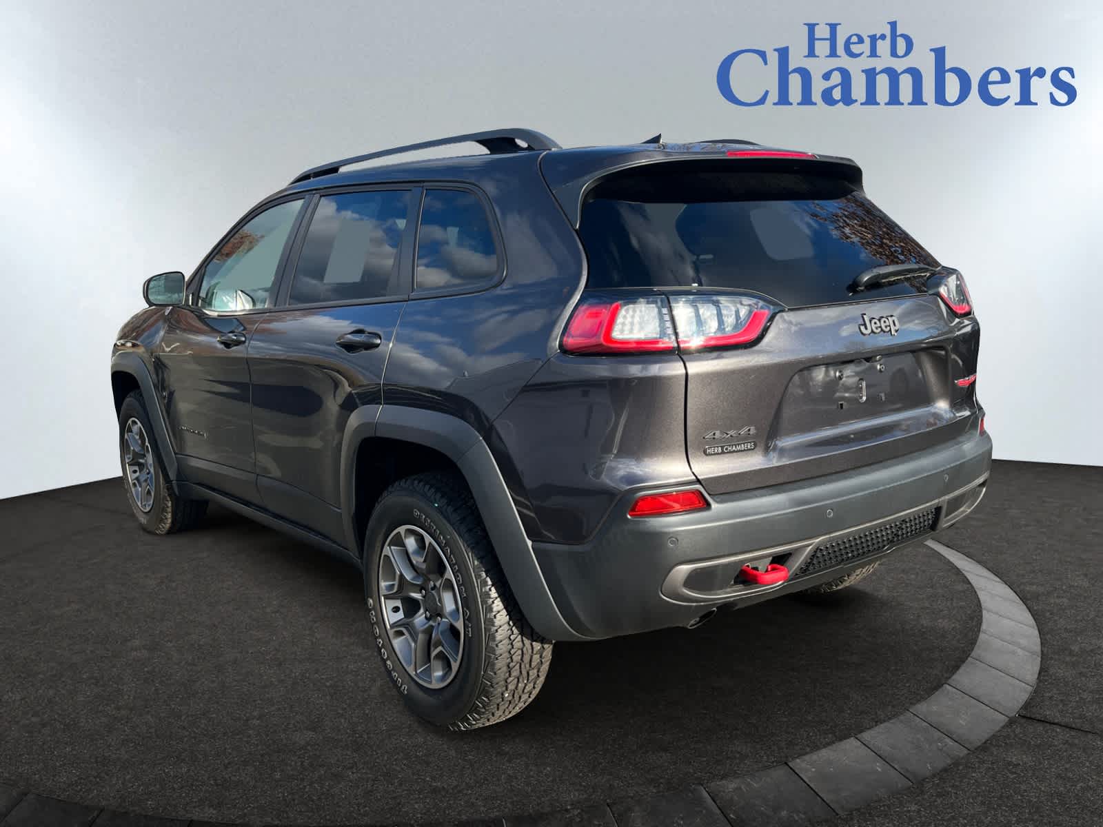2021 Jeep Cherokee Trailhawk photo 3