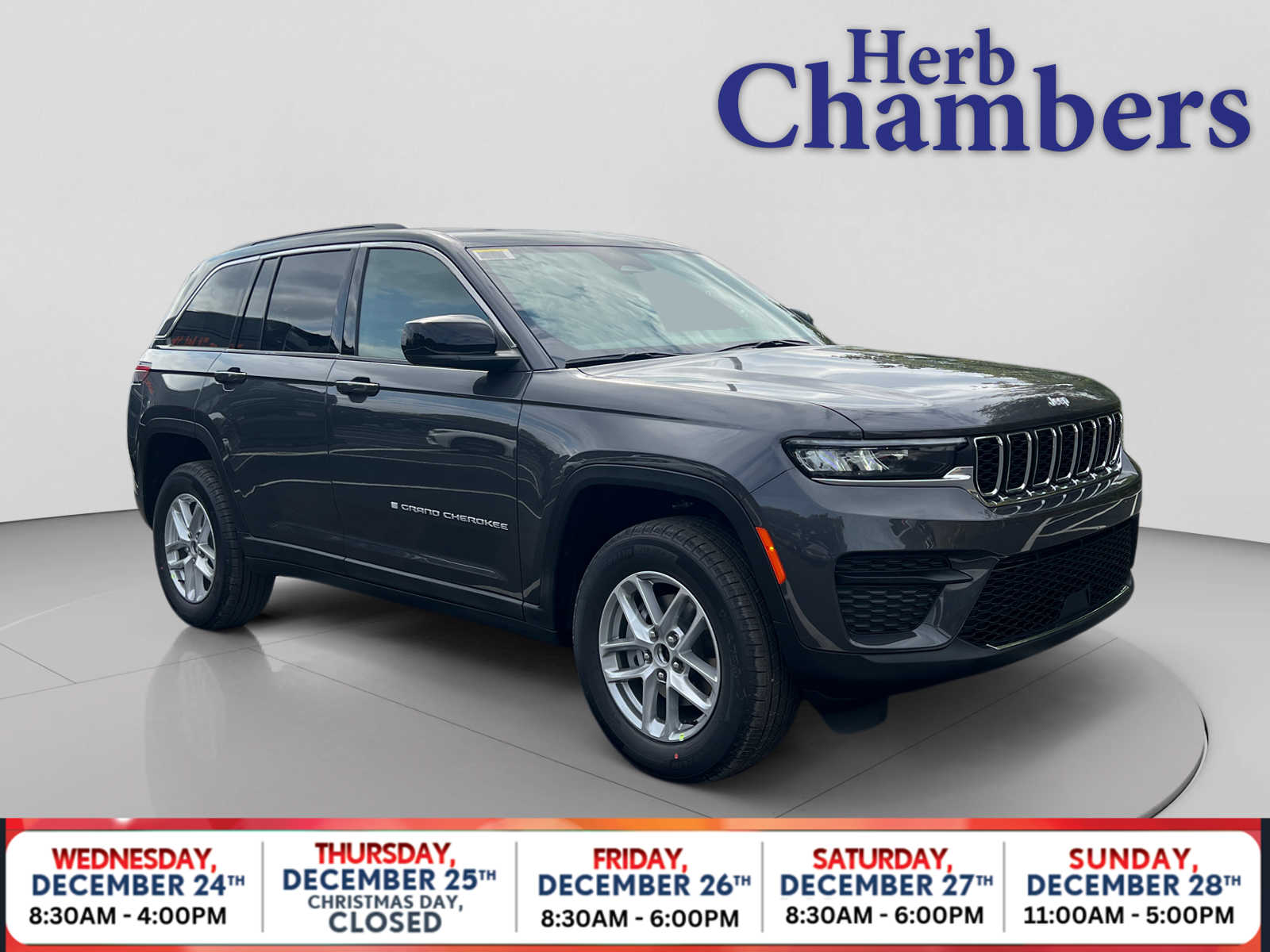 new 2025 Jeep Grand Cherokee car, priced at $38,775