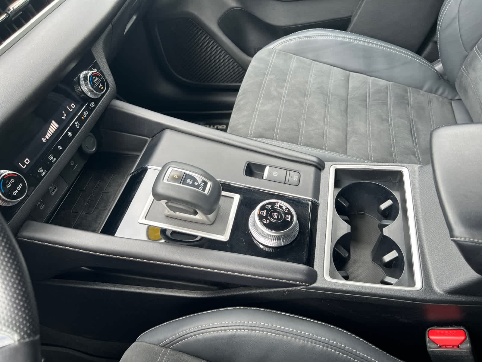 used 2022 Mitsubishi Outlander car, priced at $23,497