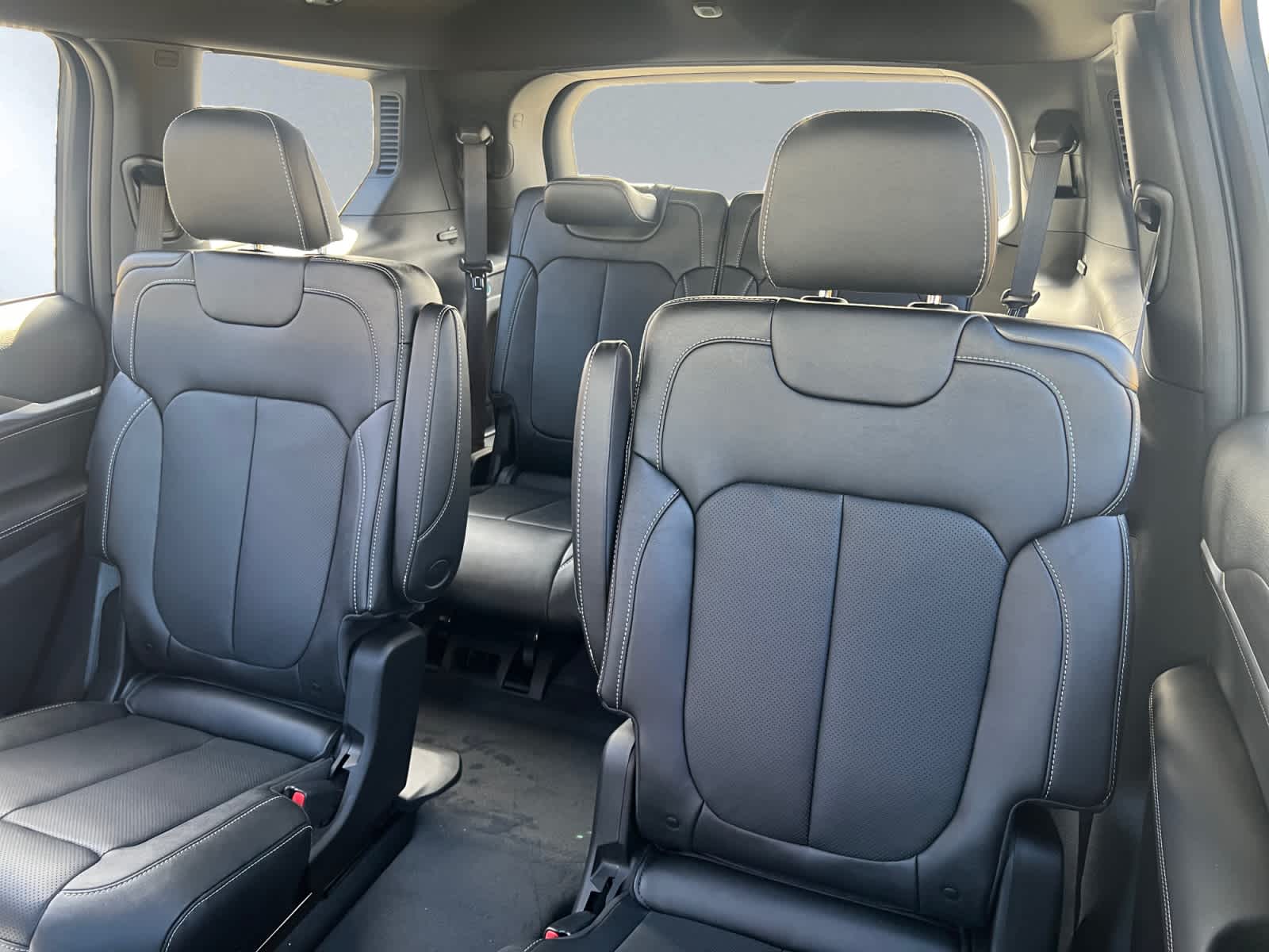 new 2026 Jeep Grand Cherokee car, priced at $56,800