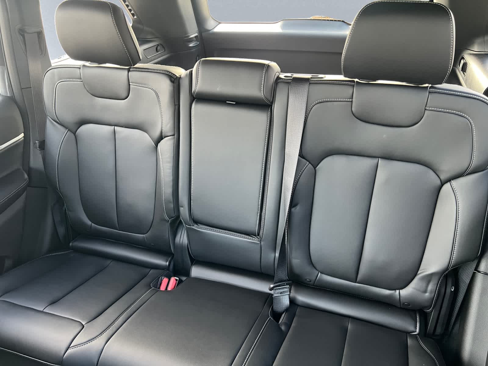 new 2026 Jeep Grand Cherokee car, priced at $51,225