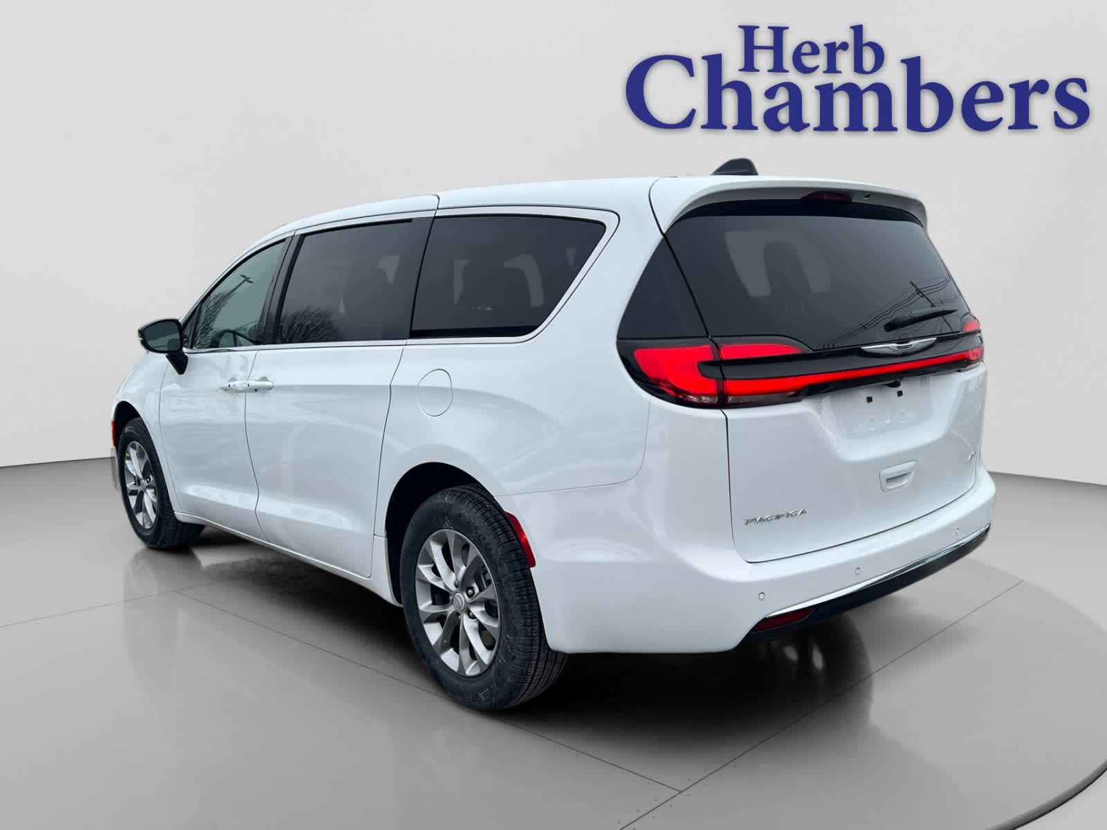 new 2026 Chrysler Pacifica car, priced at $49,625