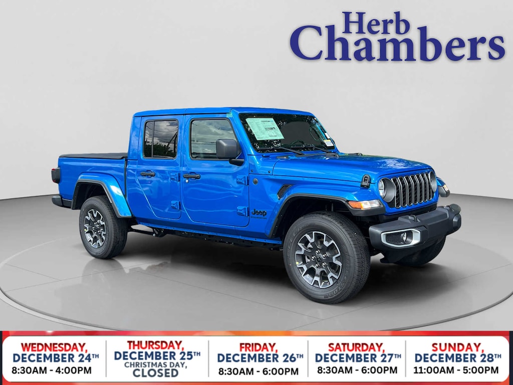 New 2025 Jeep Gladiator SPORT S 4X4 Pickup