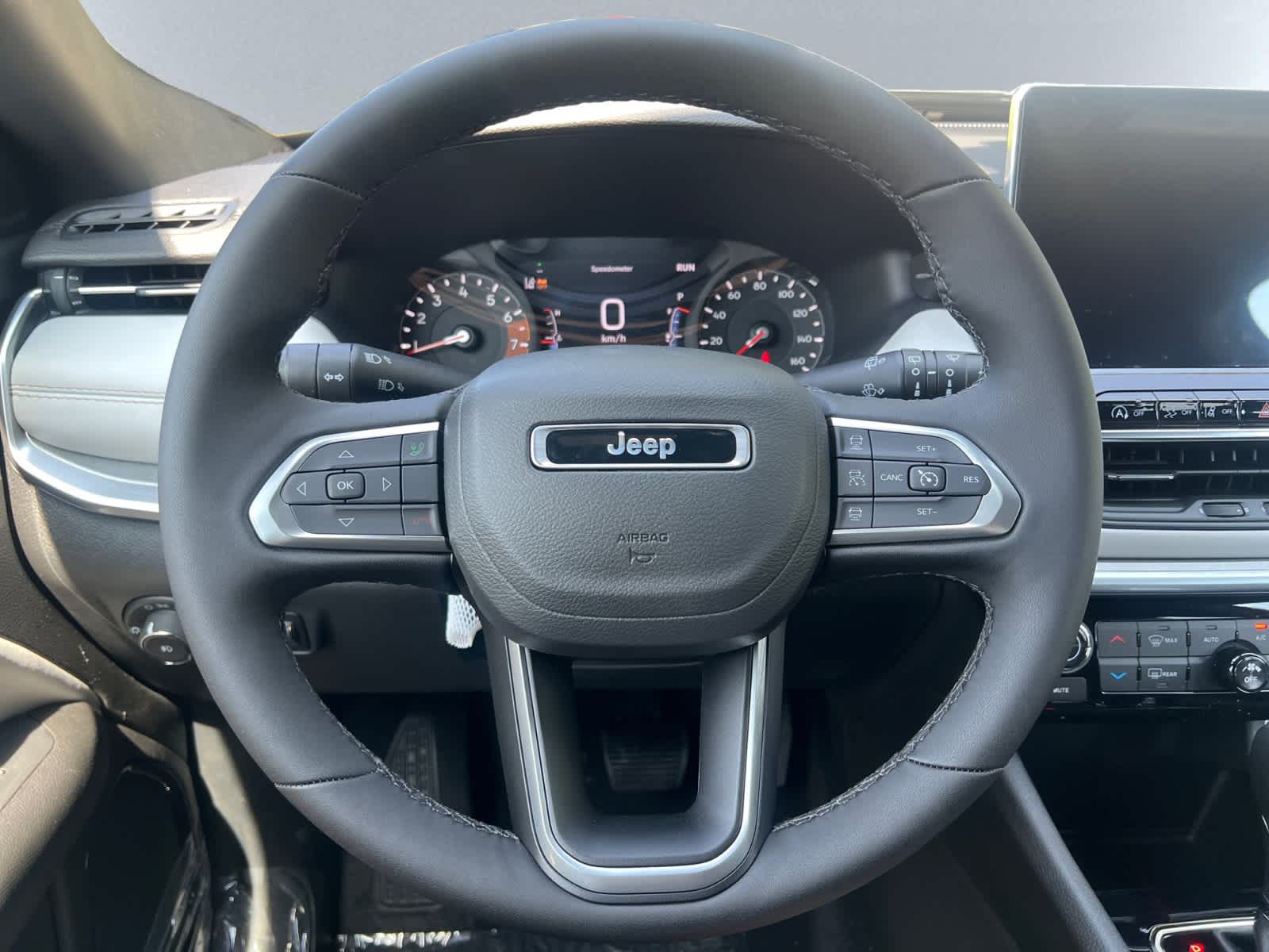new 2025 Jeep Compass car, priced at $37,260