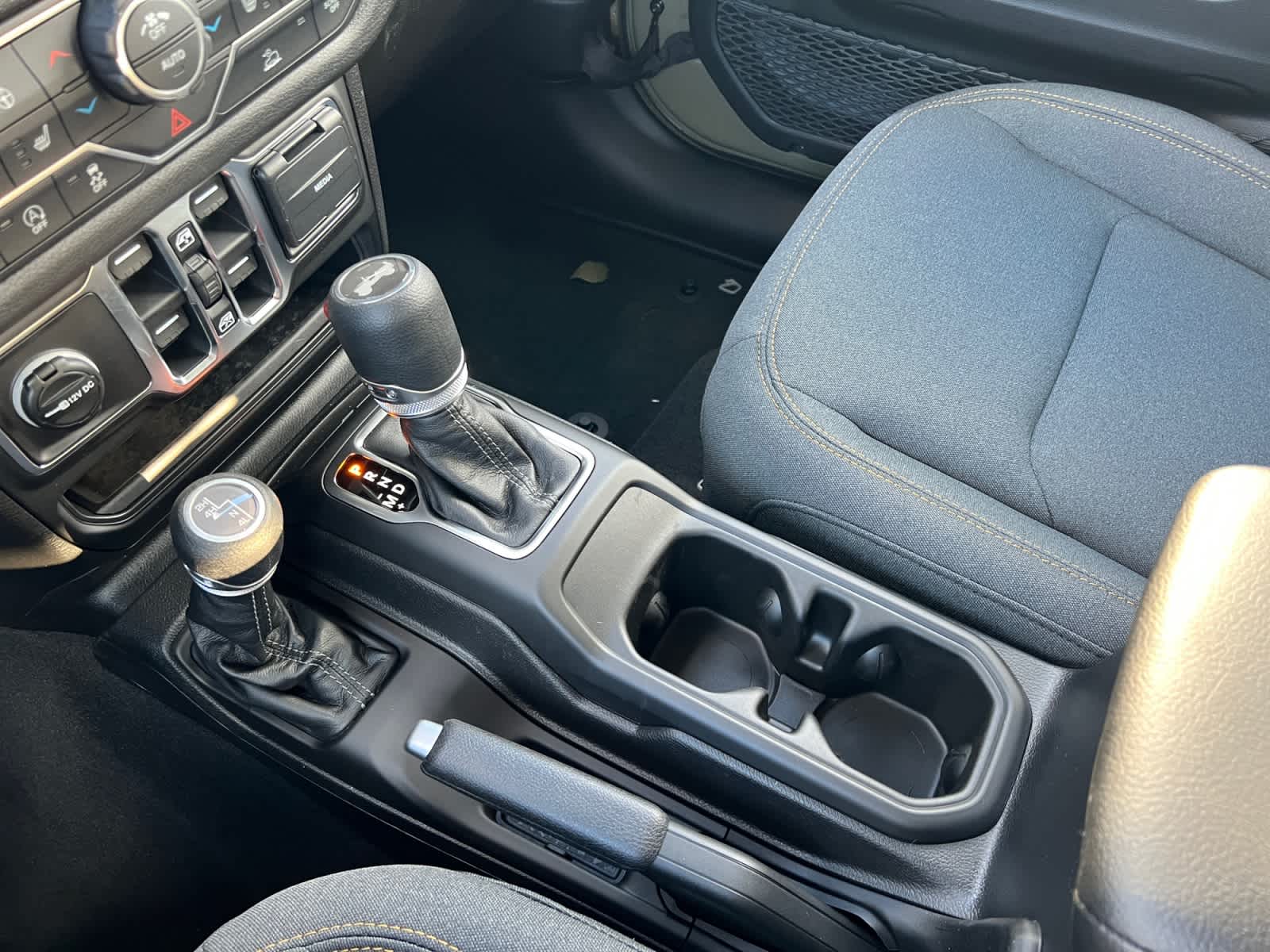 new 2026 Jeep Wrangler car, priced at $47,585