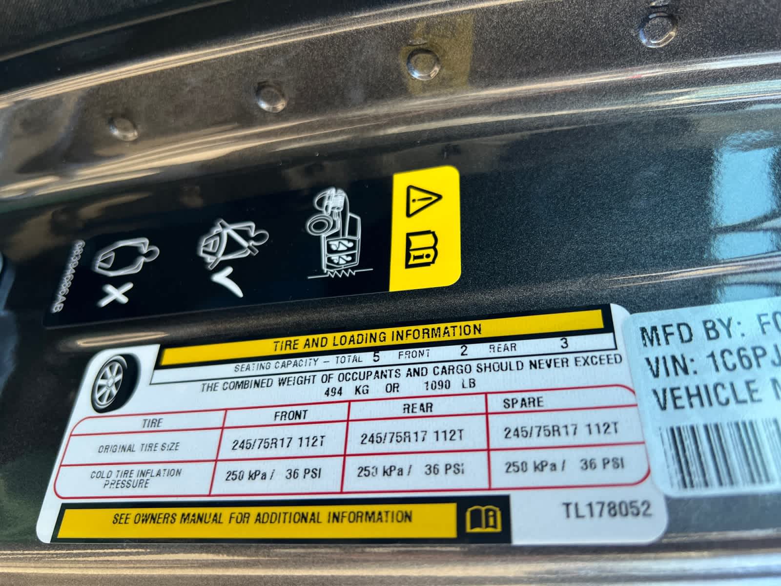 new 2026 Jeep Gladiator car, priced at $42,310