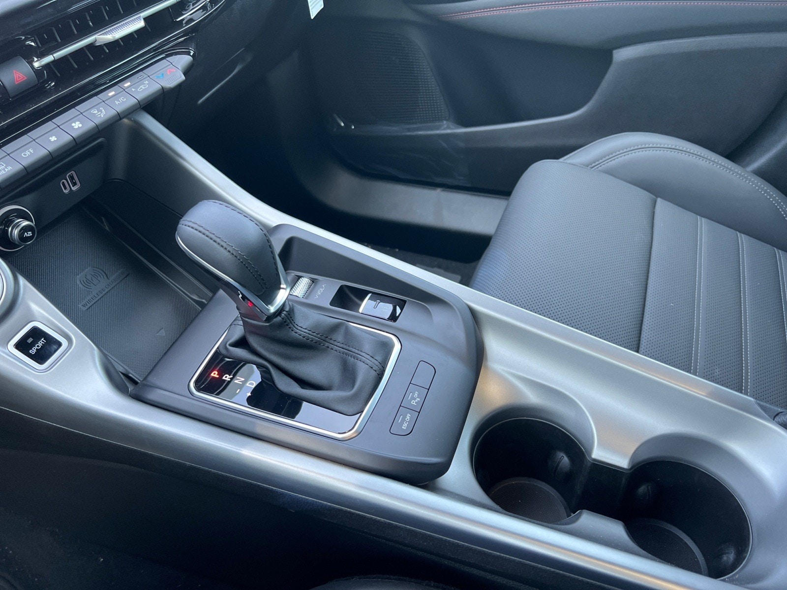 used 2024 Dodge Hornet car, priced at $30,865