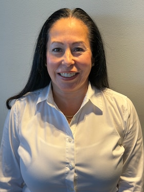 Staff member Anabel Otero from ID_2c34a2