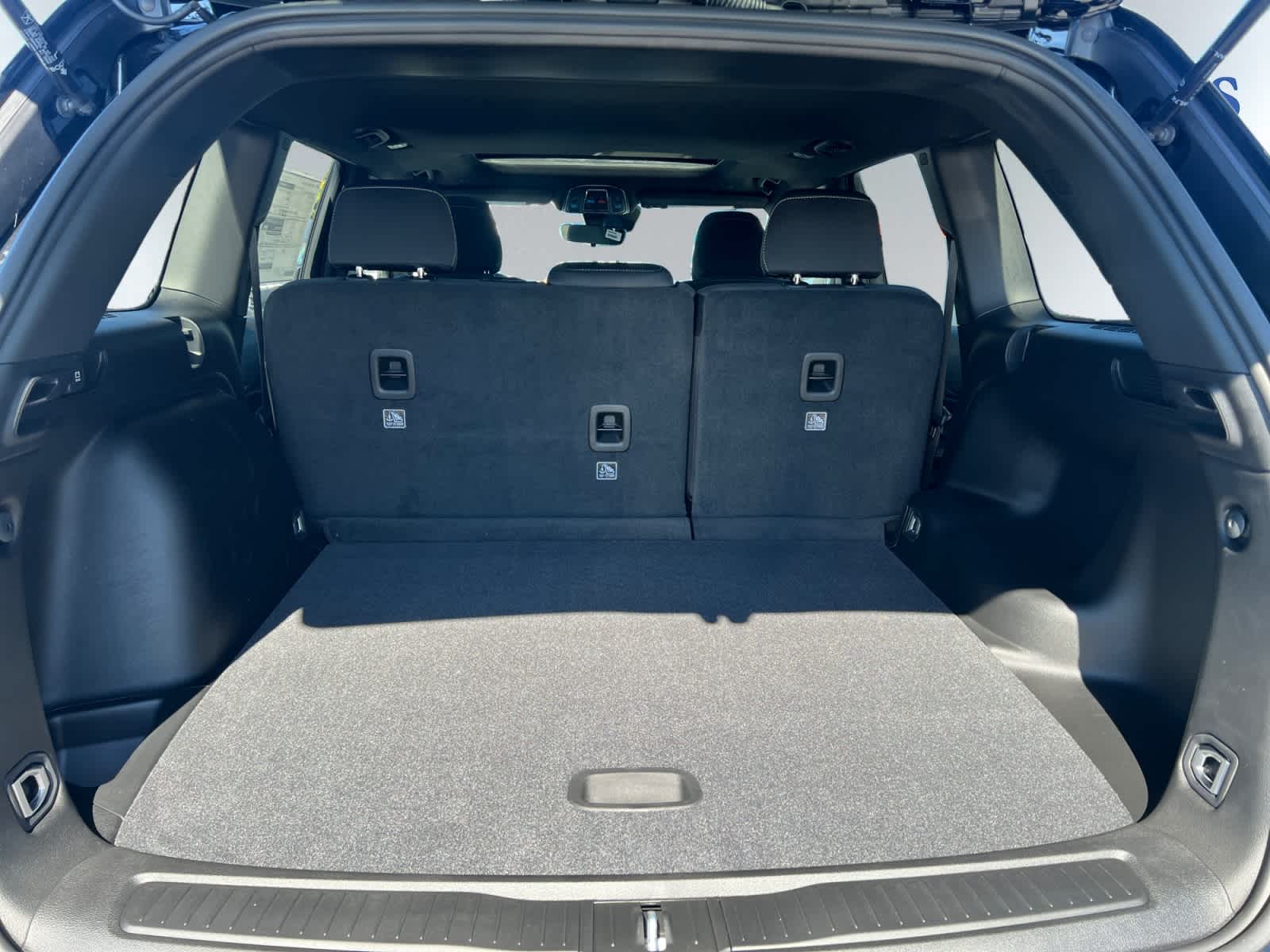 new 2025 Jeep Grand Cherokee car, priced at $38,775