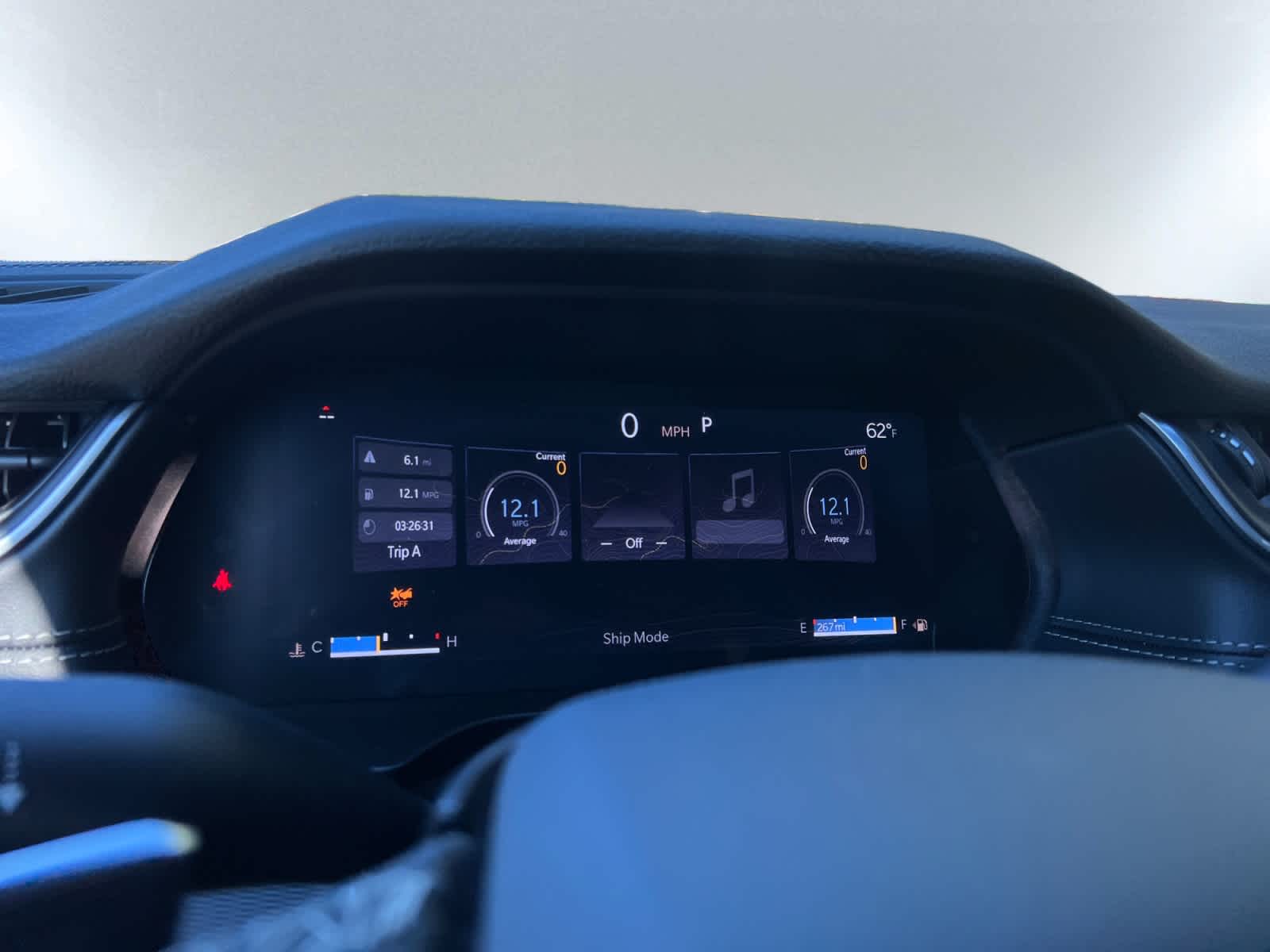 new 2025 Jeep Grand Cherokee car, priced at $38,180