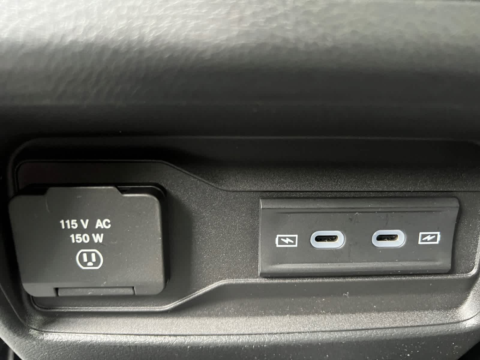 new 2026 Jeep Grand Cherokee car, priced at $48,155