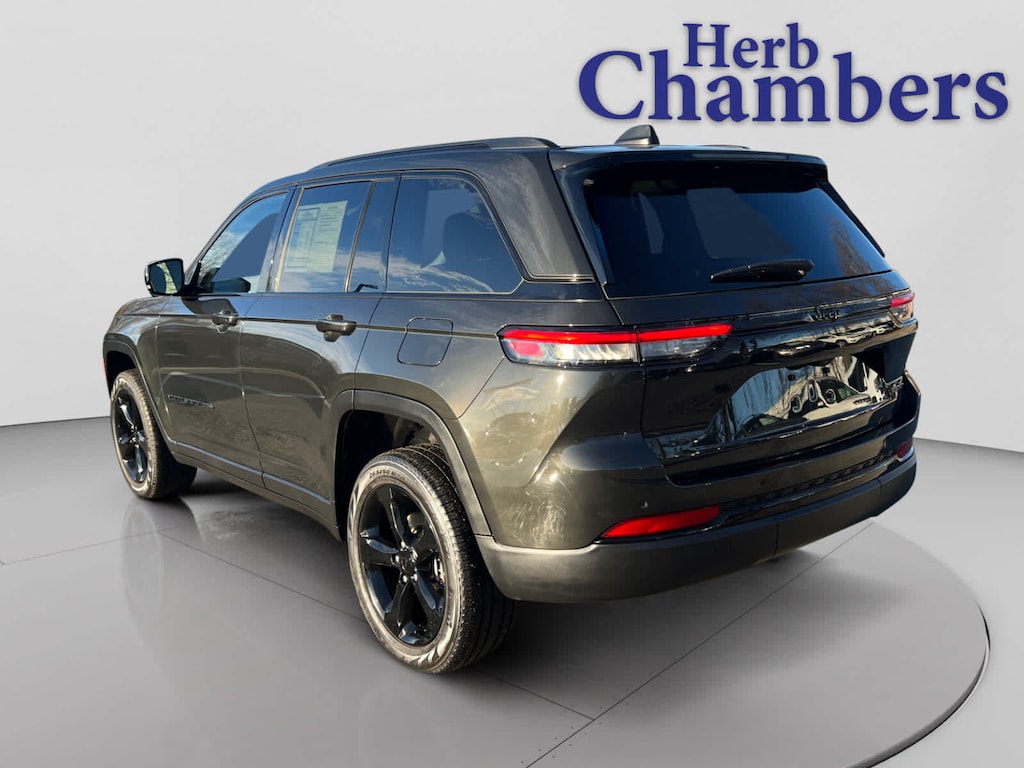 Used 2023 Jeep Grand Cherokee Limited SUV