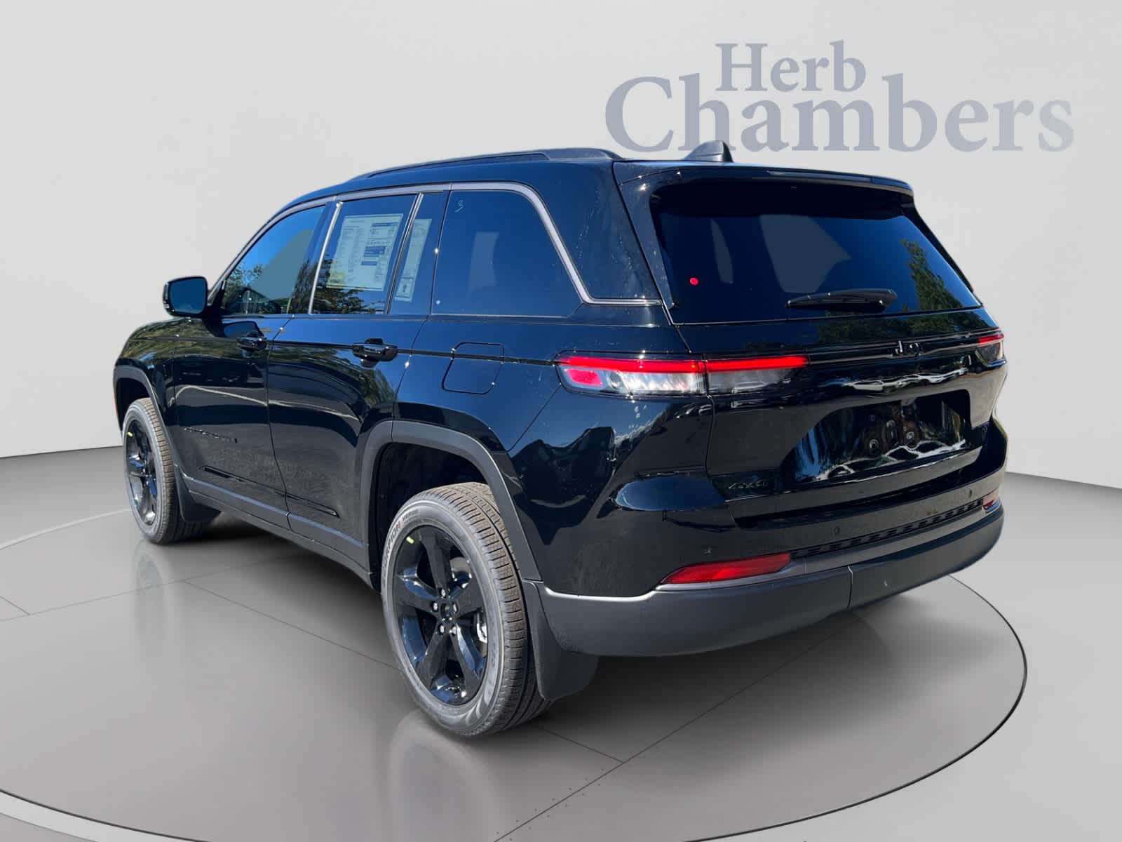New 2027 Jeep Grand Cherokee LIMITED 4X4 Sport Utility