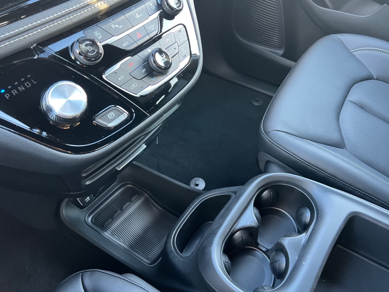 new 2026 Chrysler Pacifica car, priced at $46,335