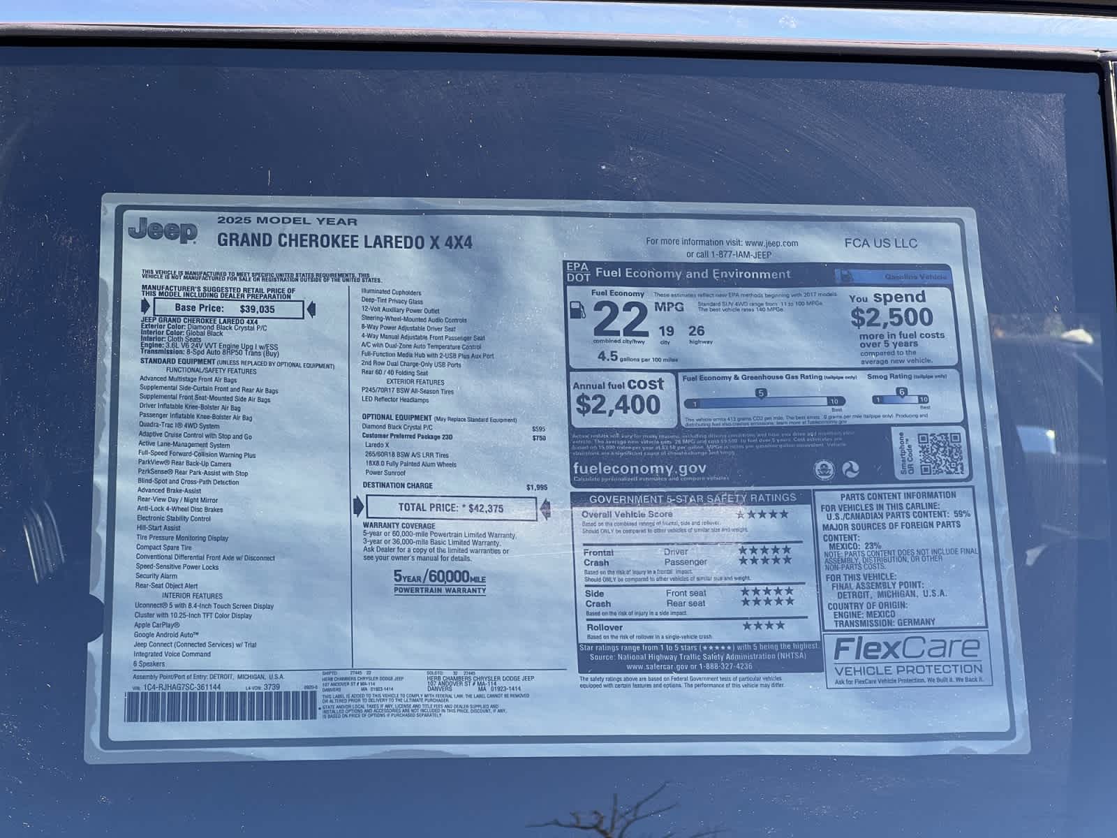 new 2025 Jeep Grand Cherokee car, priced at $38,775