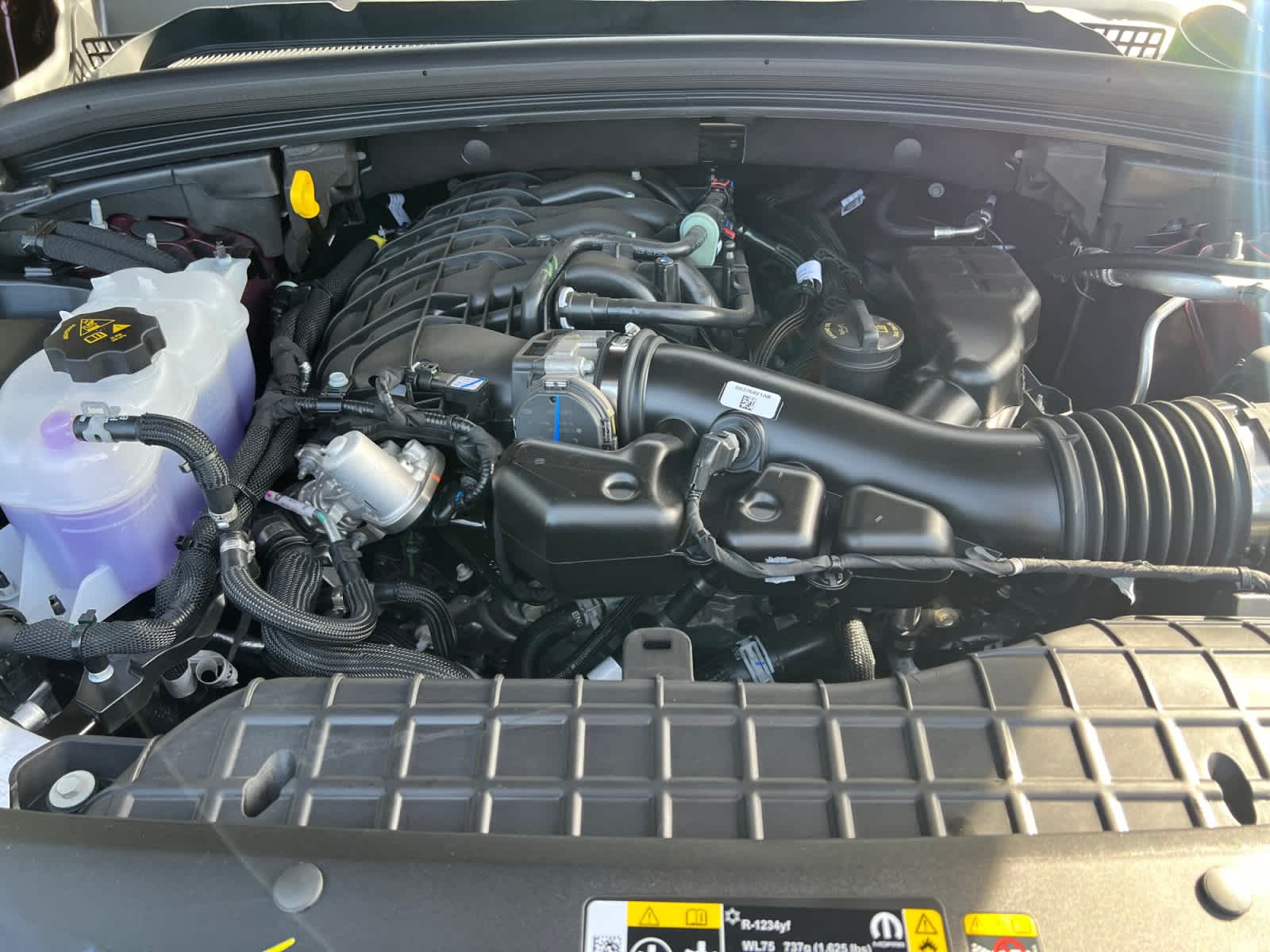 new 2025 Jeep Grand Cherokee car, priced at $38,775