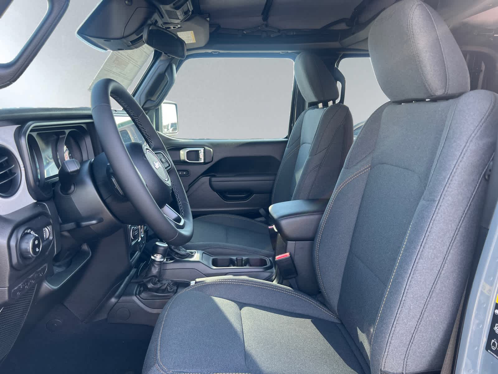 new 2026 Jeep Gladiator car, priced at $51,415