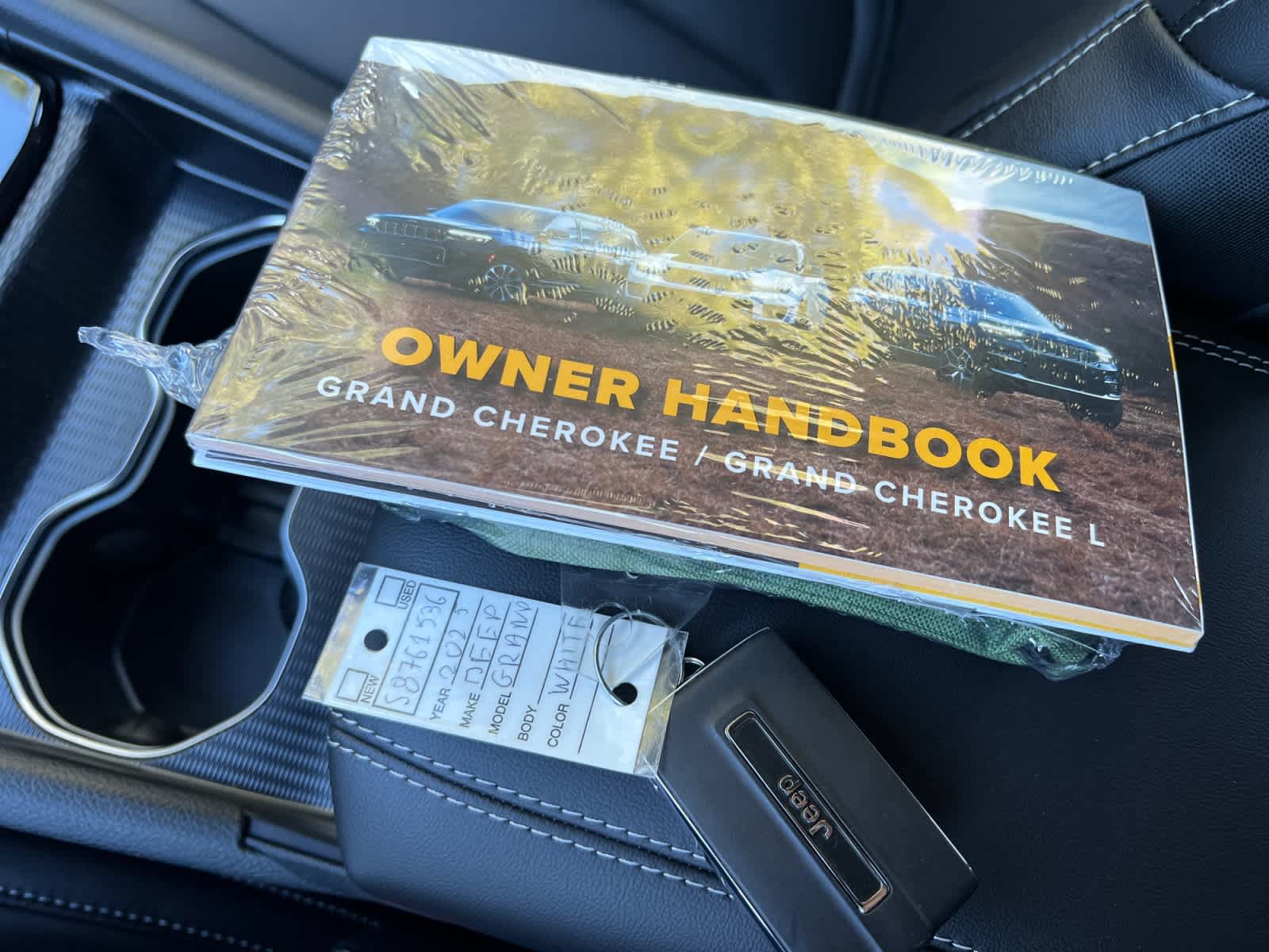 new 2025 Jeep Grand Cherokee car, priced at $47,810