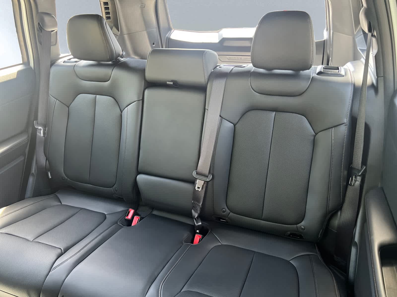 new 2026 Jeep Cherokee car, priced at $42,220