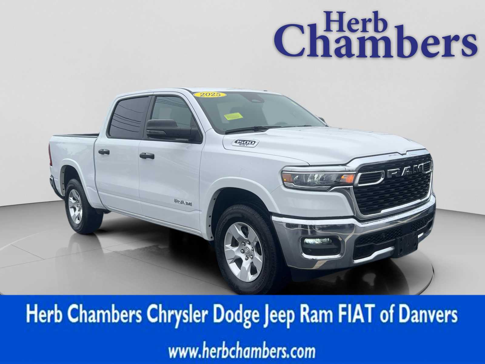 2025 RAM 1500 Big Horn Crew Cab 4WD