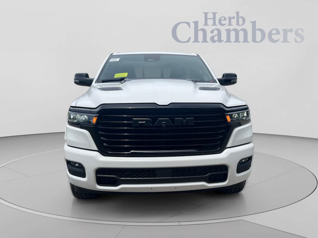 New 2026 Ram 1500 LARAMIE CREW CAB 4X4 5'7 BOX Pickup