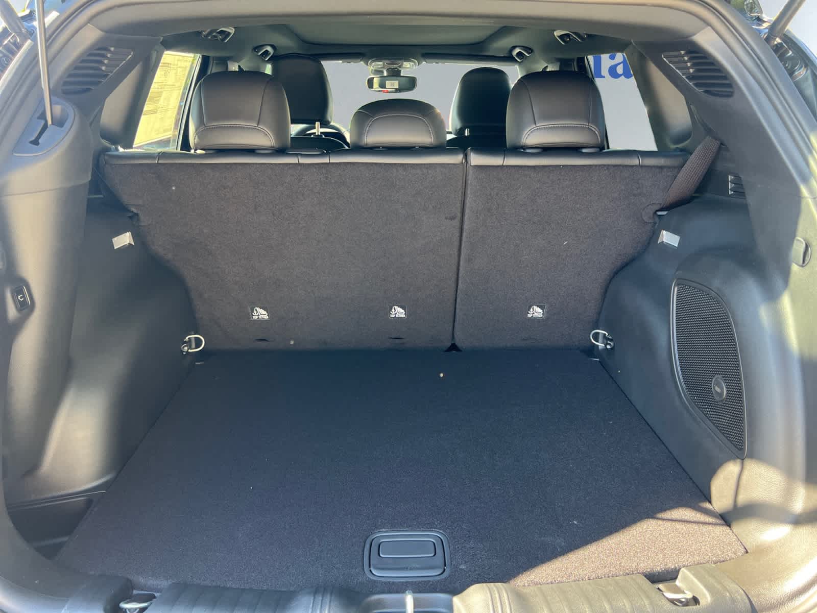 2026 Jeep Compass Trailhawk photo 4