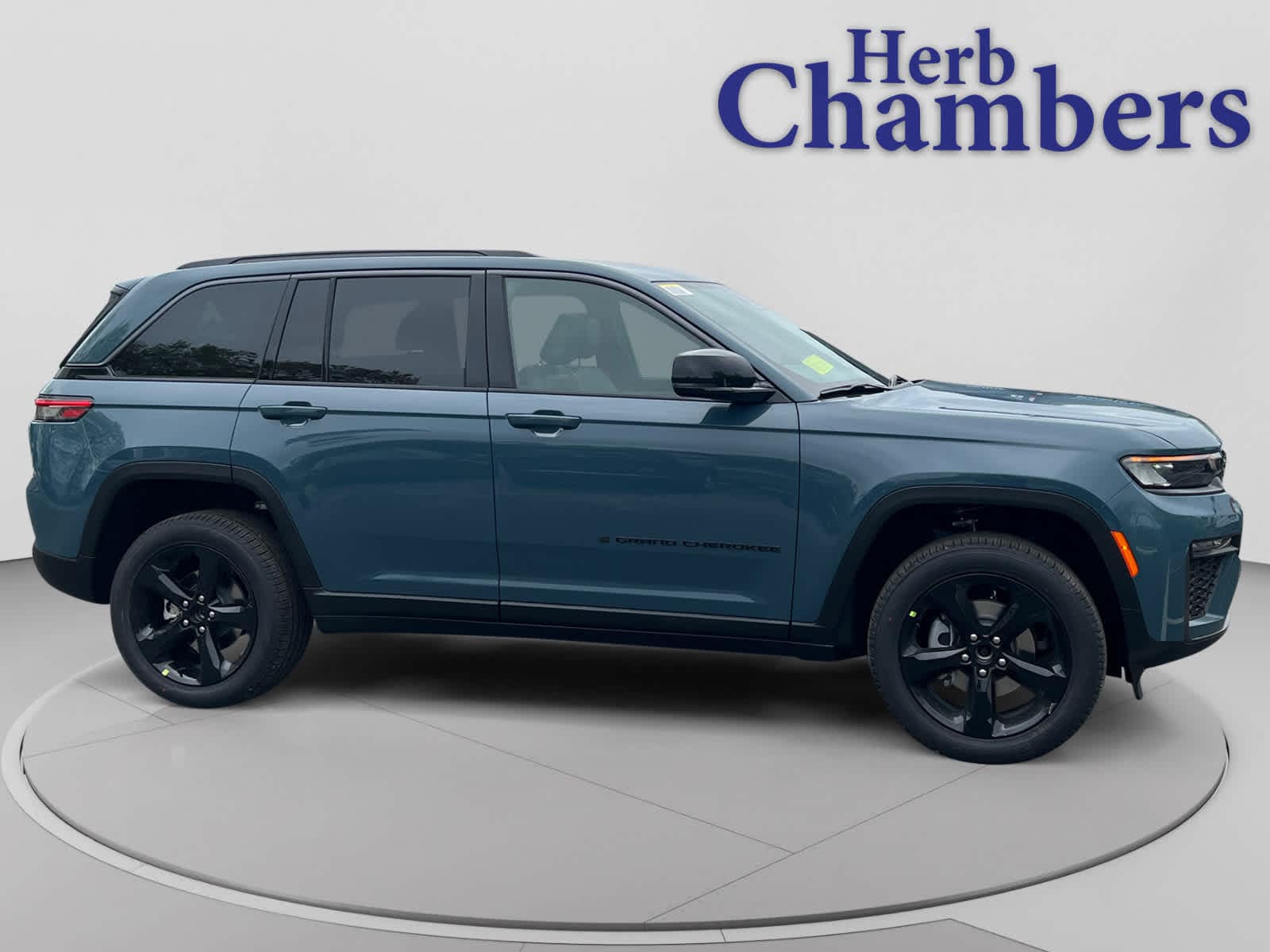 new 2026 Jeep Grand Cherokee car, priced at $51,130