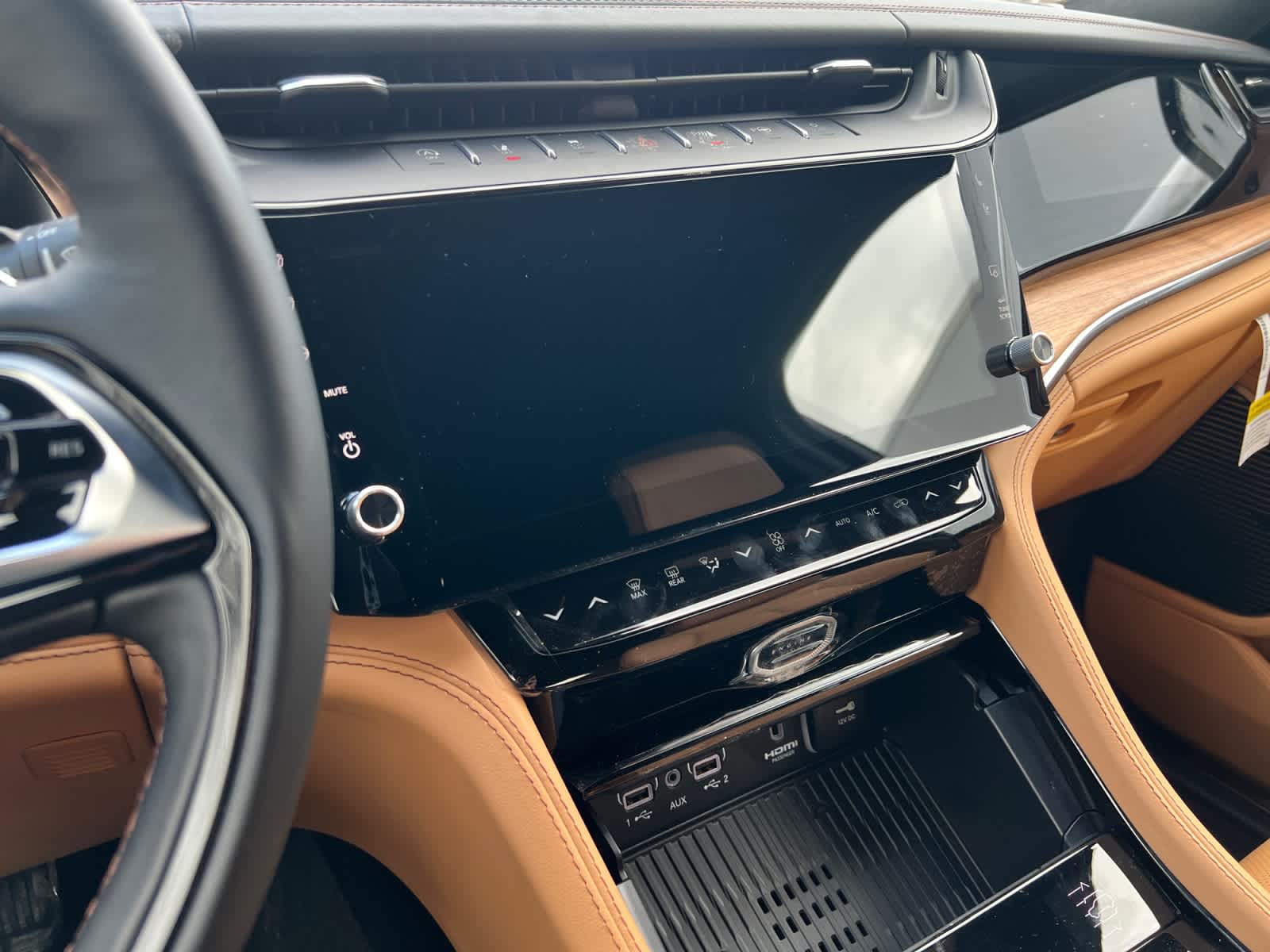 new 2026 Jeep Grand Cherokee car, priced at $65,335