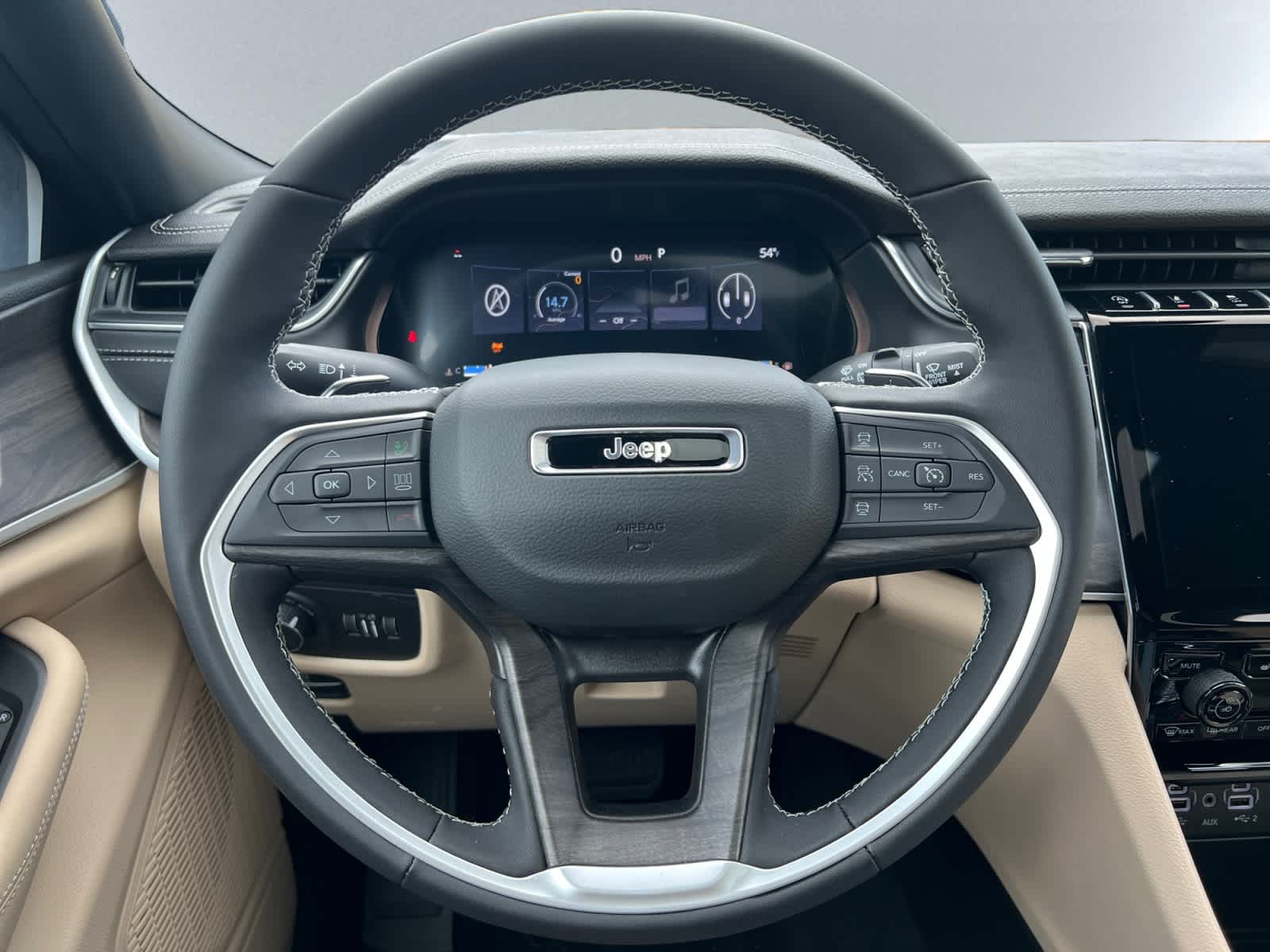 new 2025 Jeep Grand Cherokee car, priced at $47,410