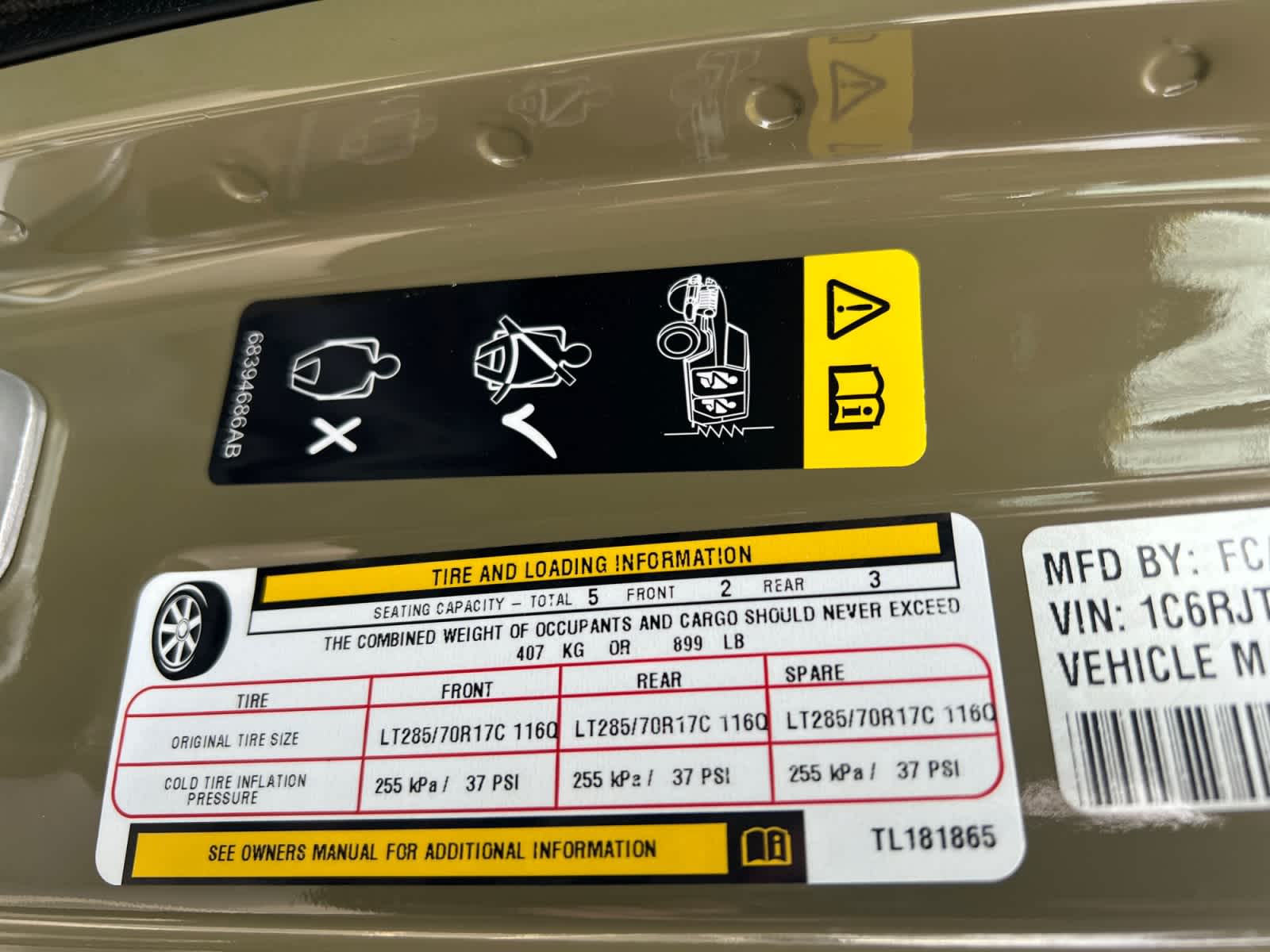 new 2026 Jeep Gladiator car, priced at $65,100