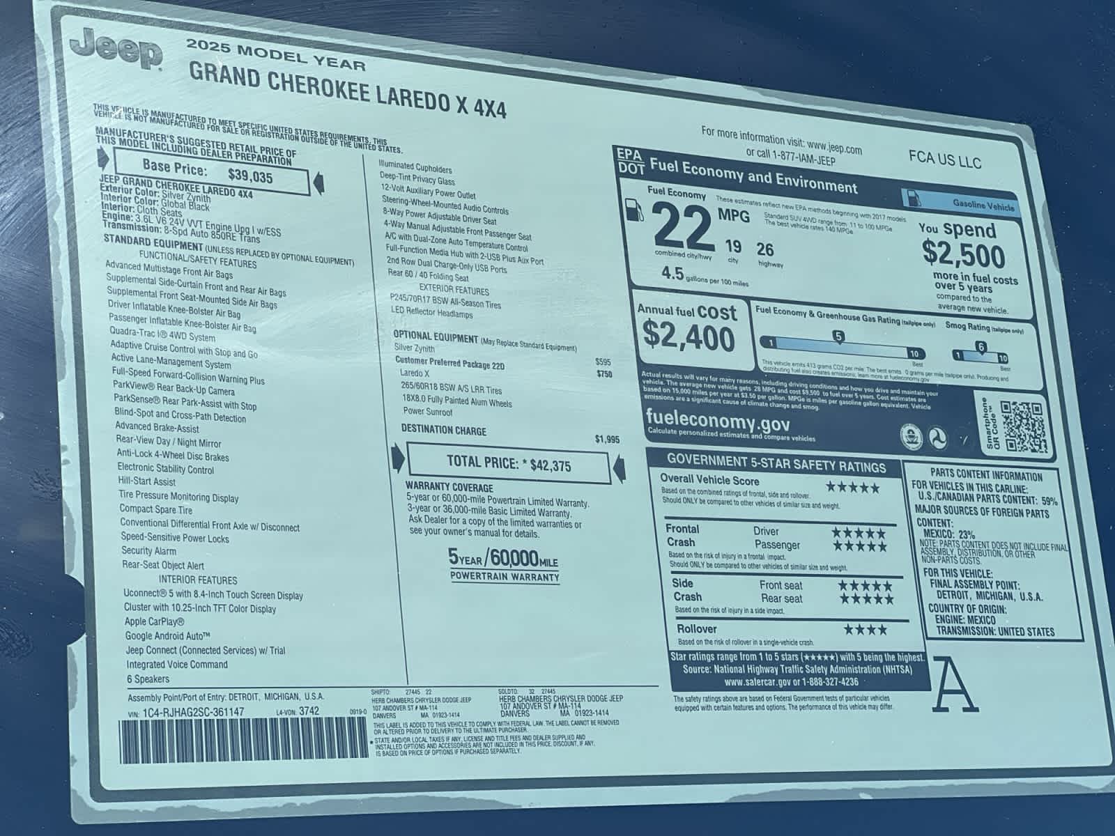 new 2025 Jeep Grand Cherokee car, priced at $38,775