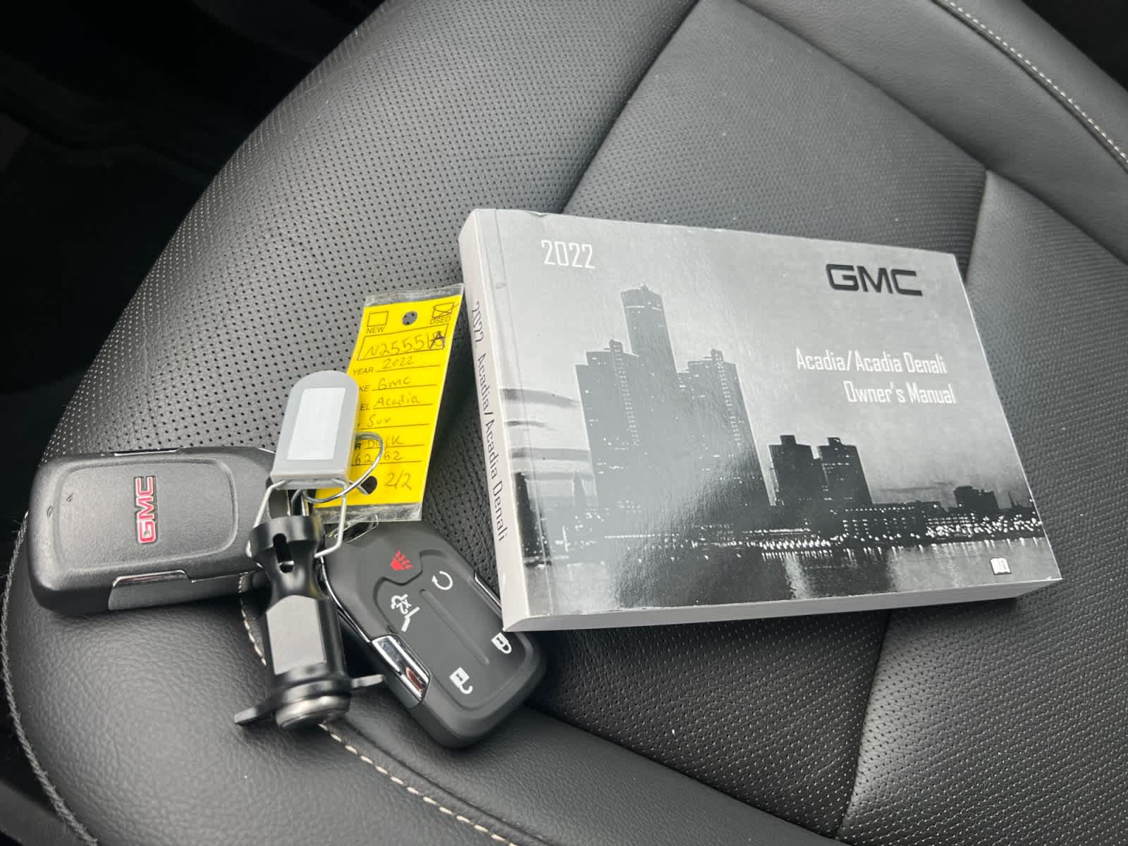 used 2022 GMC Acadia car, priced at $27,797