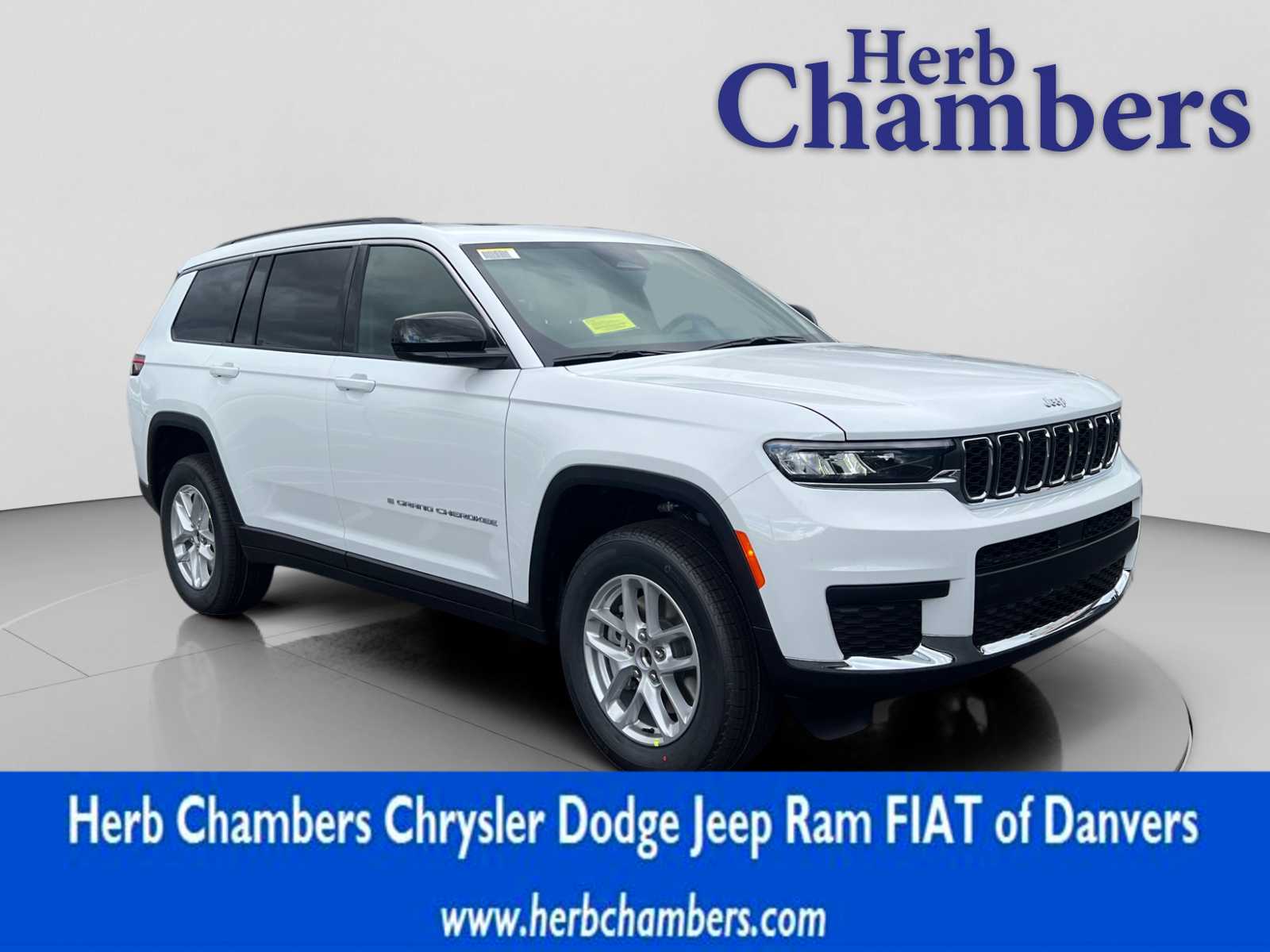 2025 Jeep Grand Cherokee L Laredo's photo