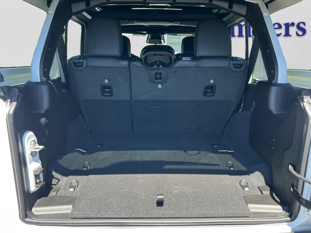 New 2026 Jeep Wrangler 4-DOOR RUBICON Sport Utility