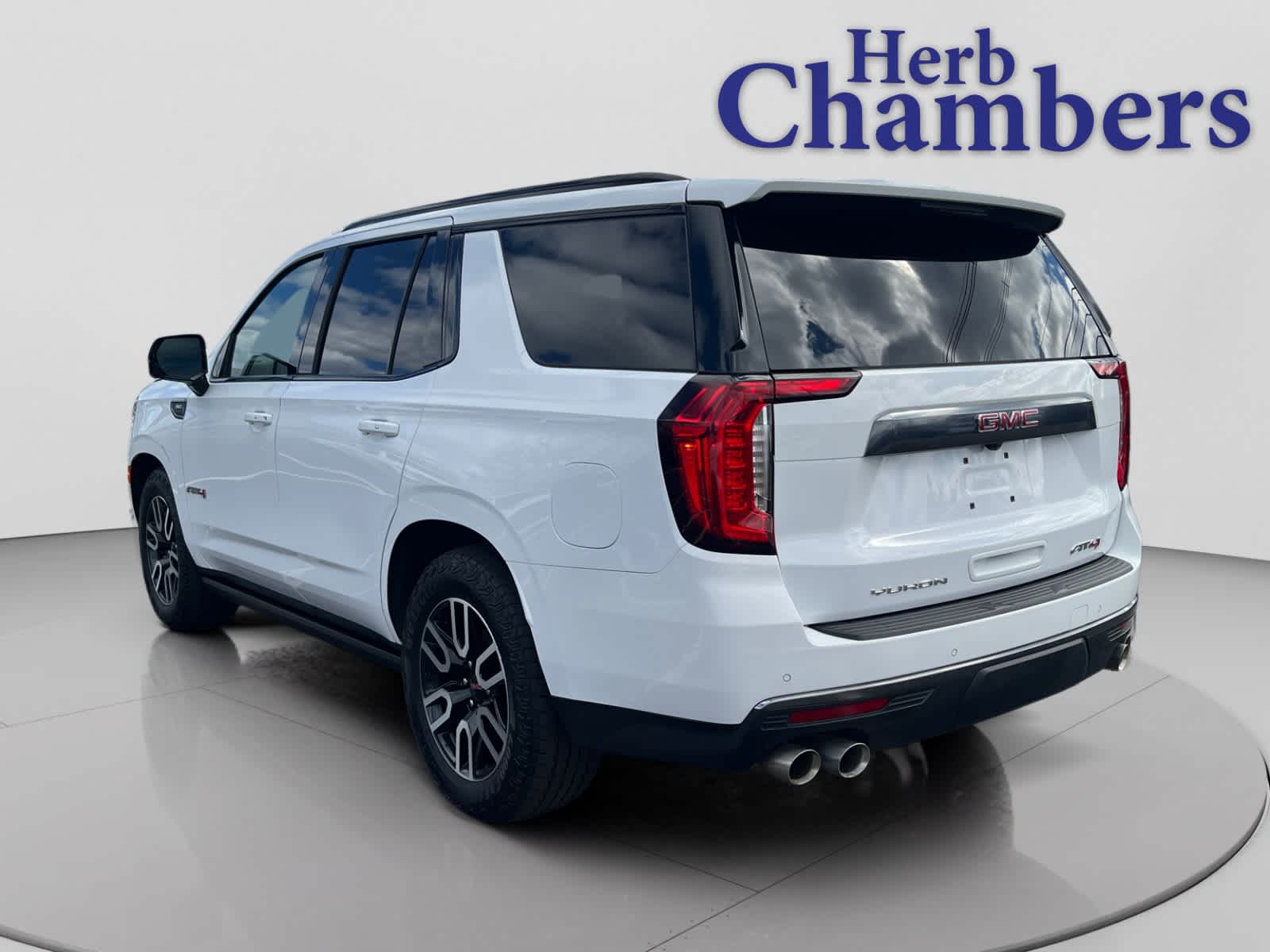 used 2023 GMC Yukon car, priced at $60,497
