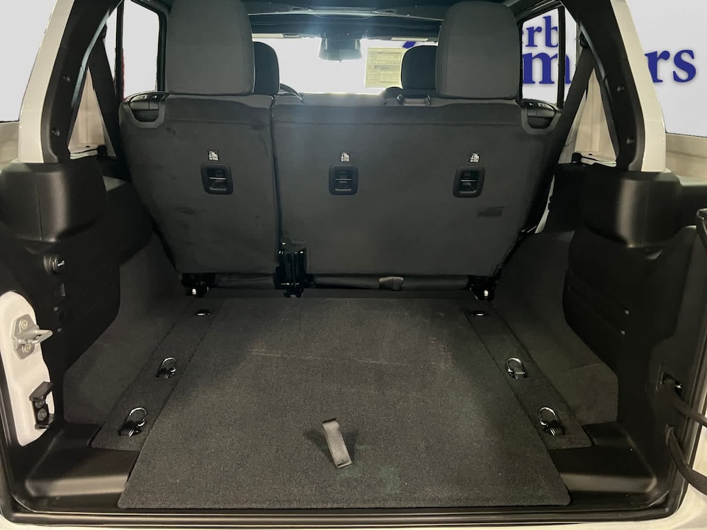New 2026 Jeep Wrangler 4-DOOR SPORT S Sport Utility