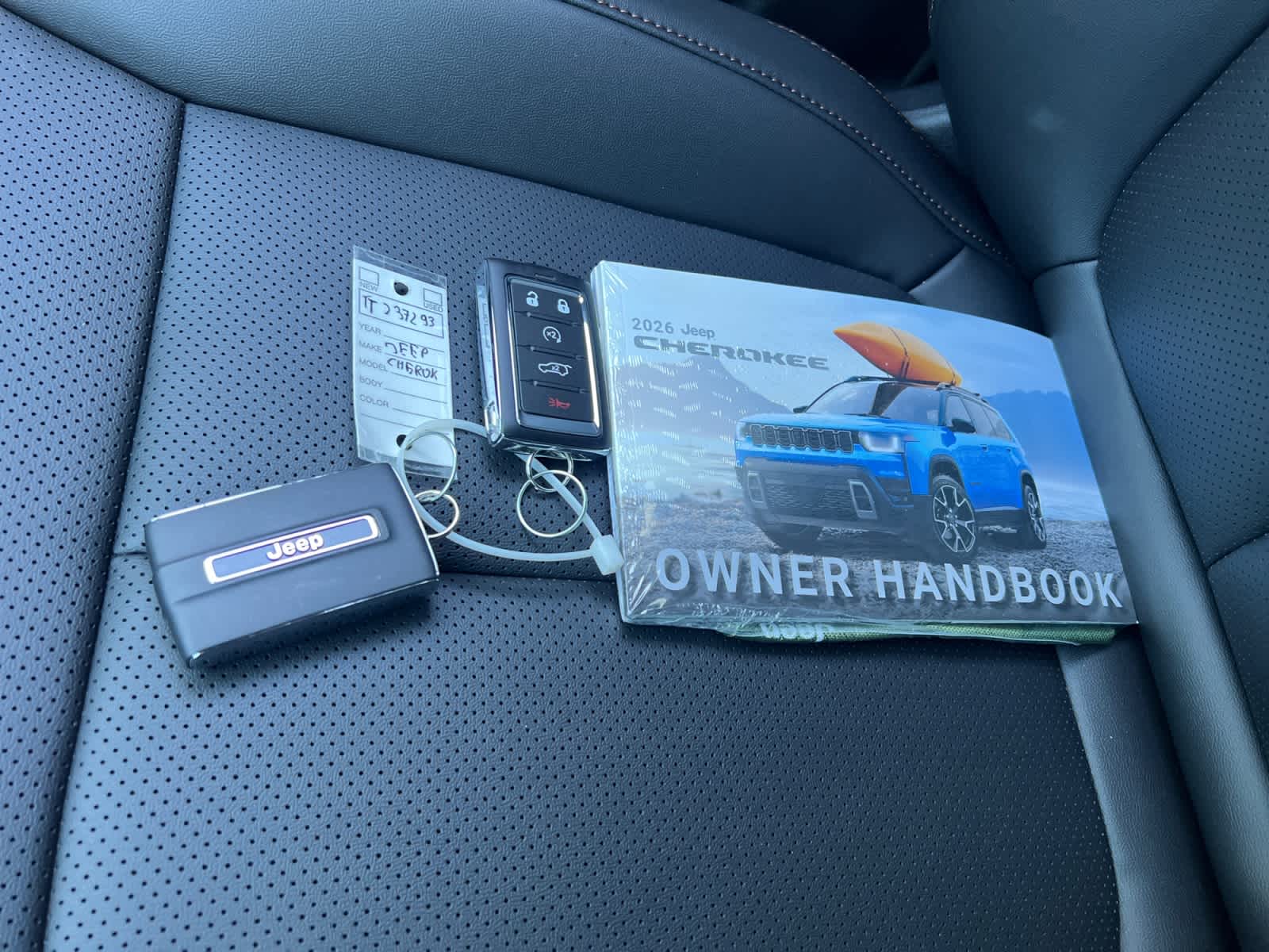 new 2026 Jeep Cherokee car, priced at $42,815