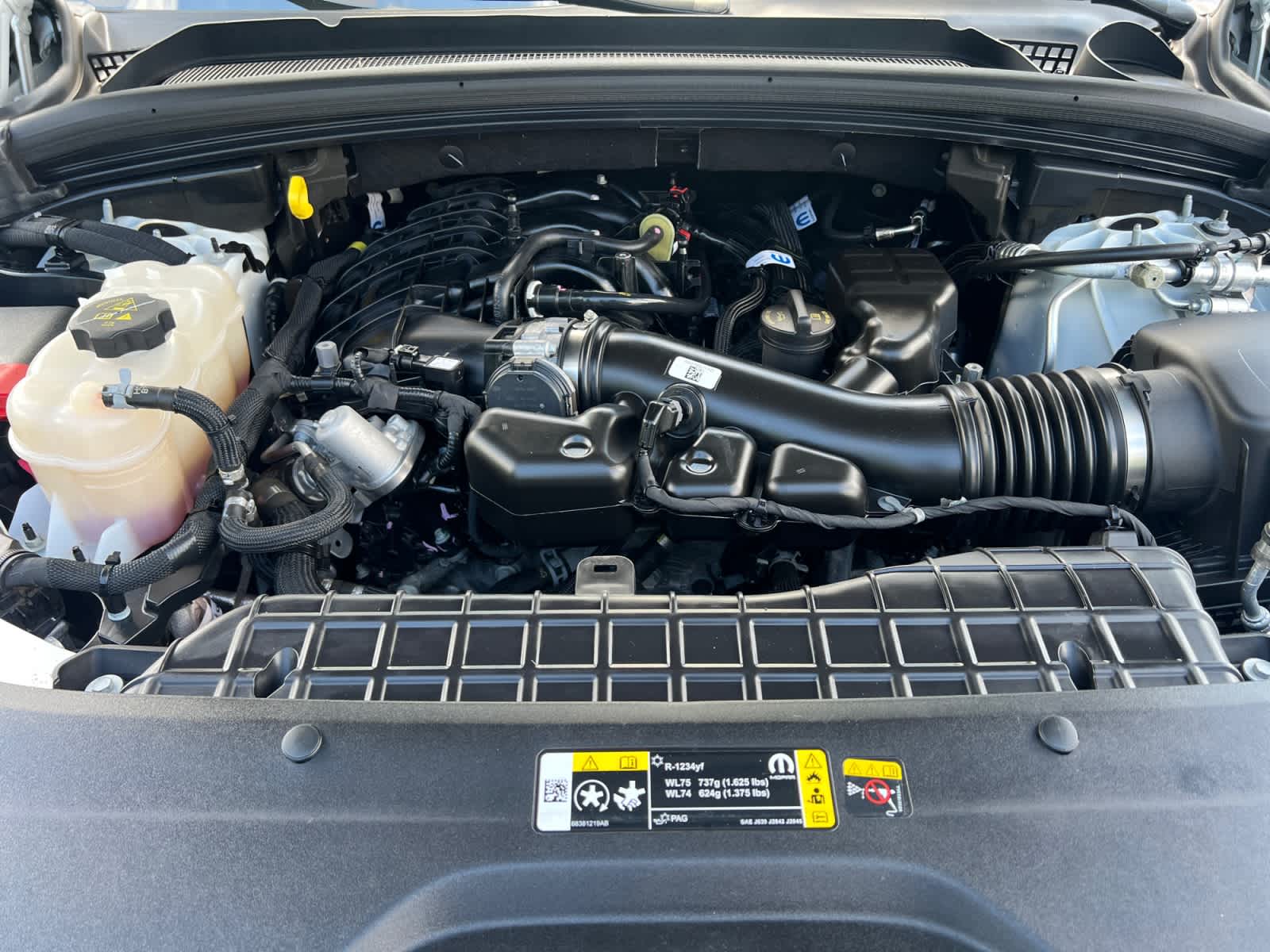 used 2023 Jeep Grand Cherokee car, priced at $34,297