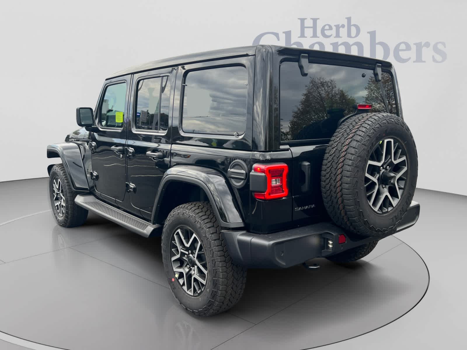 New 2027 Jeep Wrangler 4-DOOR SAHARA Sport Utility