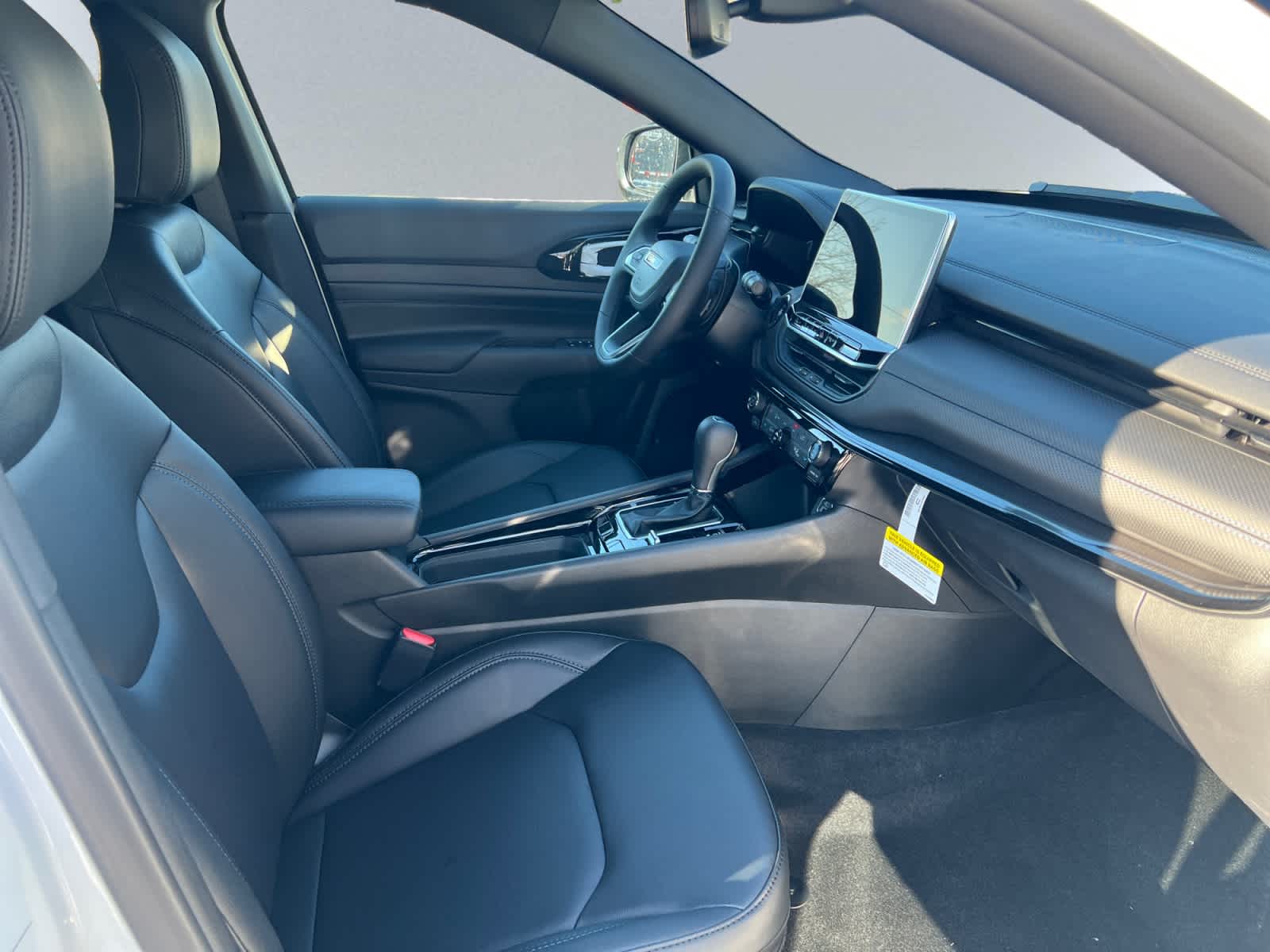 new 2026 Jeep Compass car, priced at $39,400