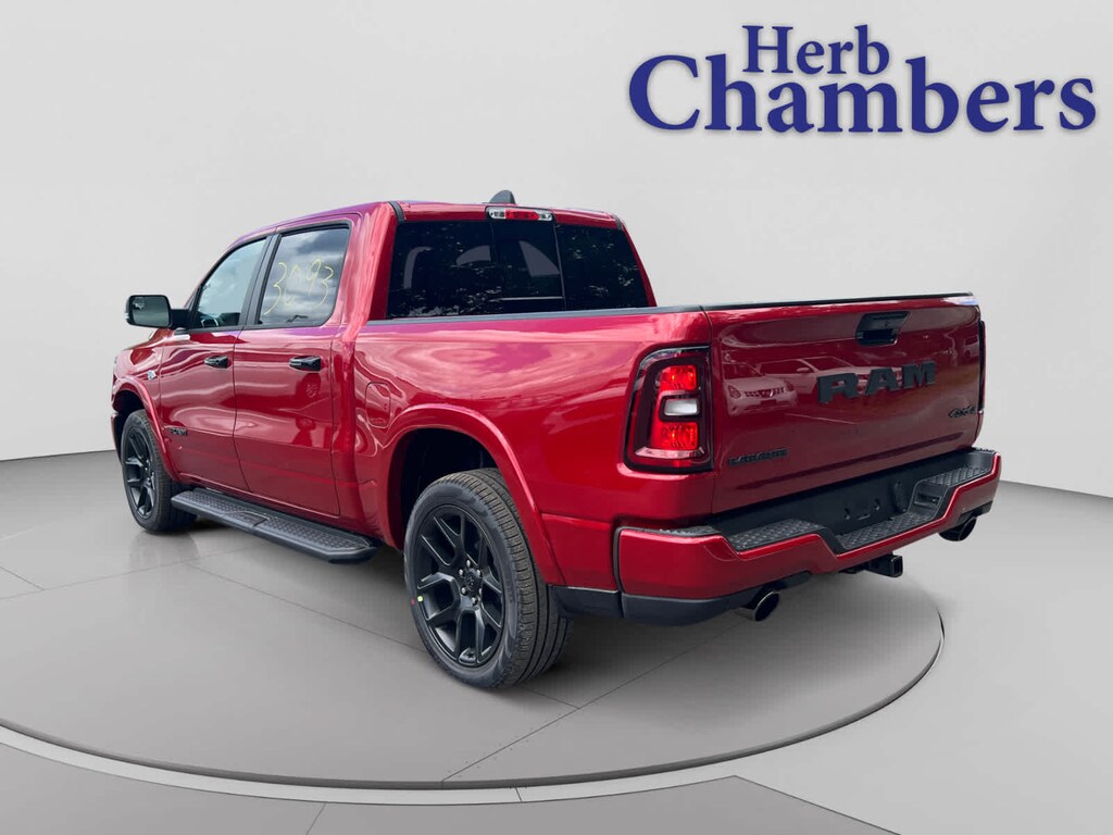 New 2026 Ram 1500 LARAMIE CREW CAB 4X4 5'7 BOX Pickup