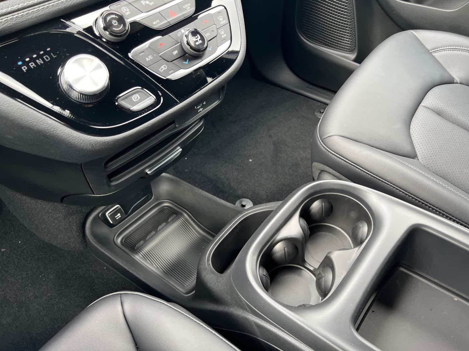 new 2026 Chrysler Pacifica car, priced at $45,865