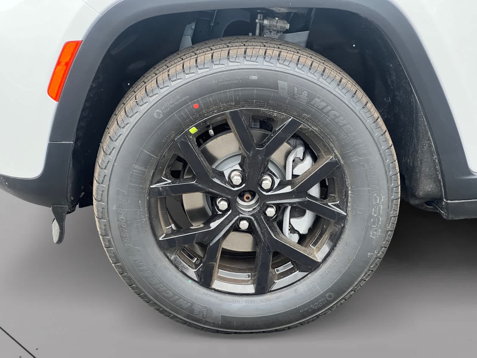 new 2026 Jeep Grand Cherokee car, priced at $48,155