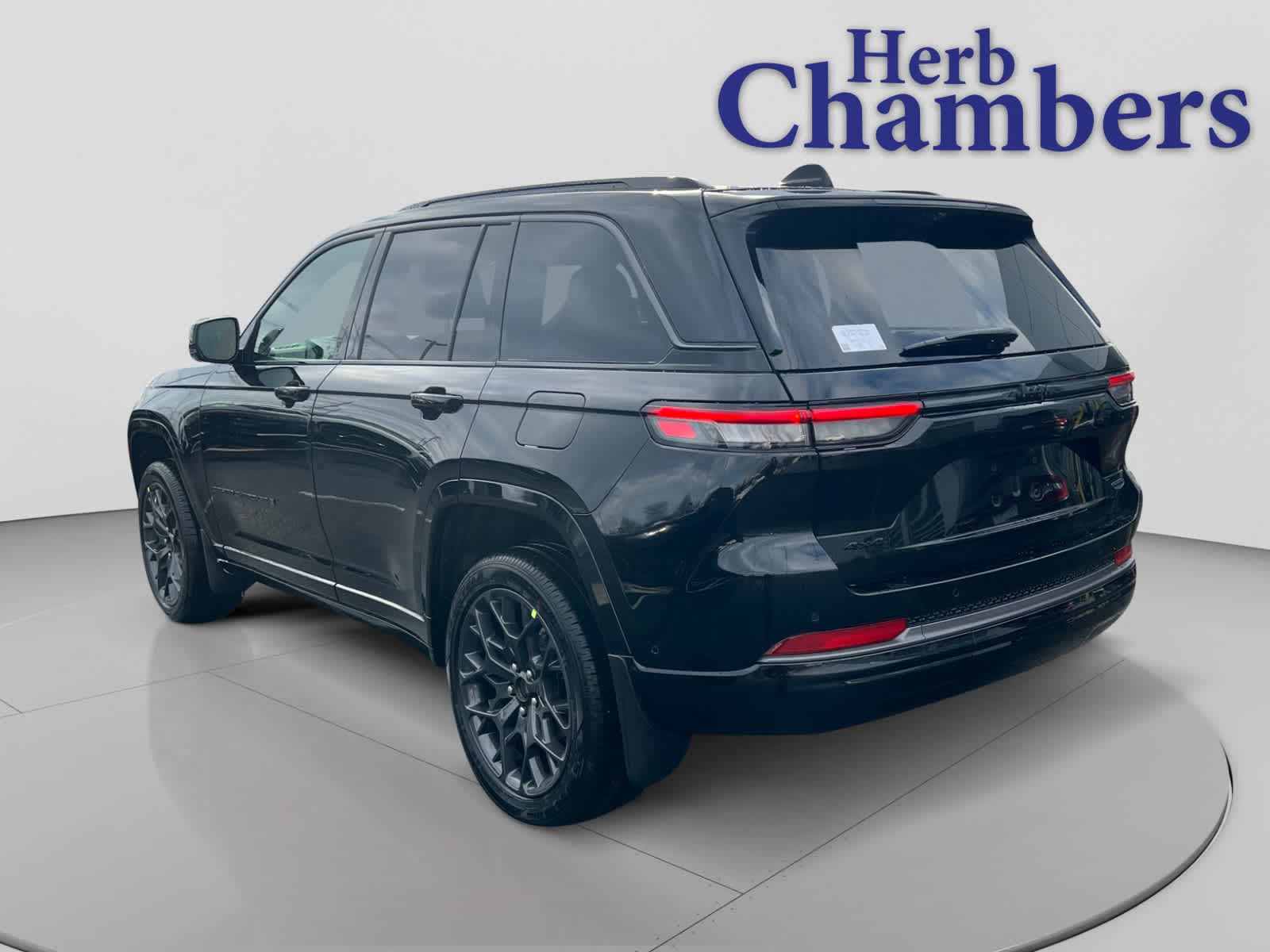 new 2026 Jeep Grand Cherokee car, priced at $65,335