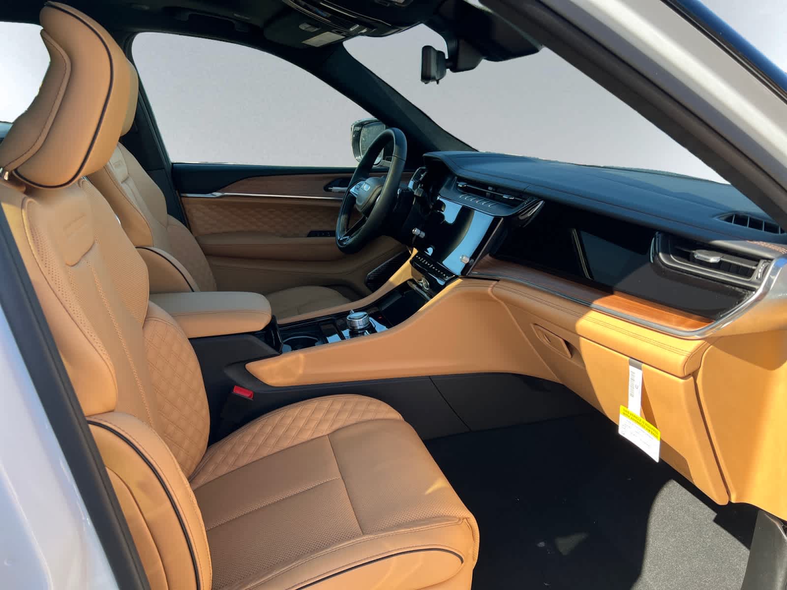 new 2026 Jeep Grand Cherokee car, priced at $66,215