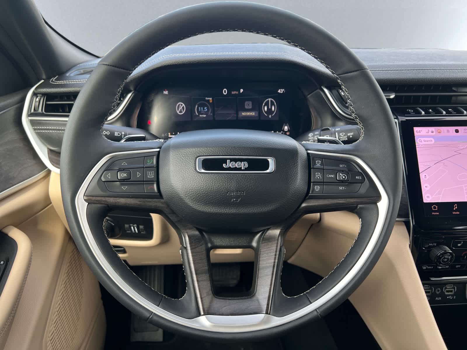 used 2025 Jeep Grand Cherokee car, priced at $43,497