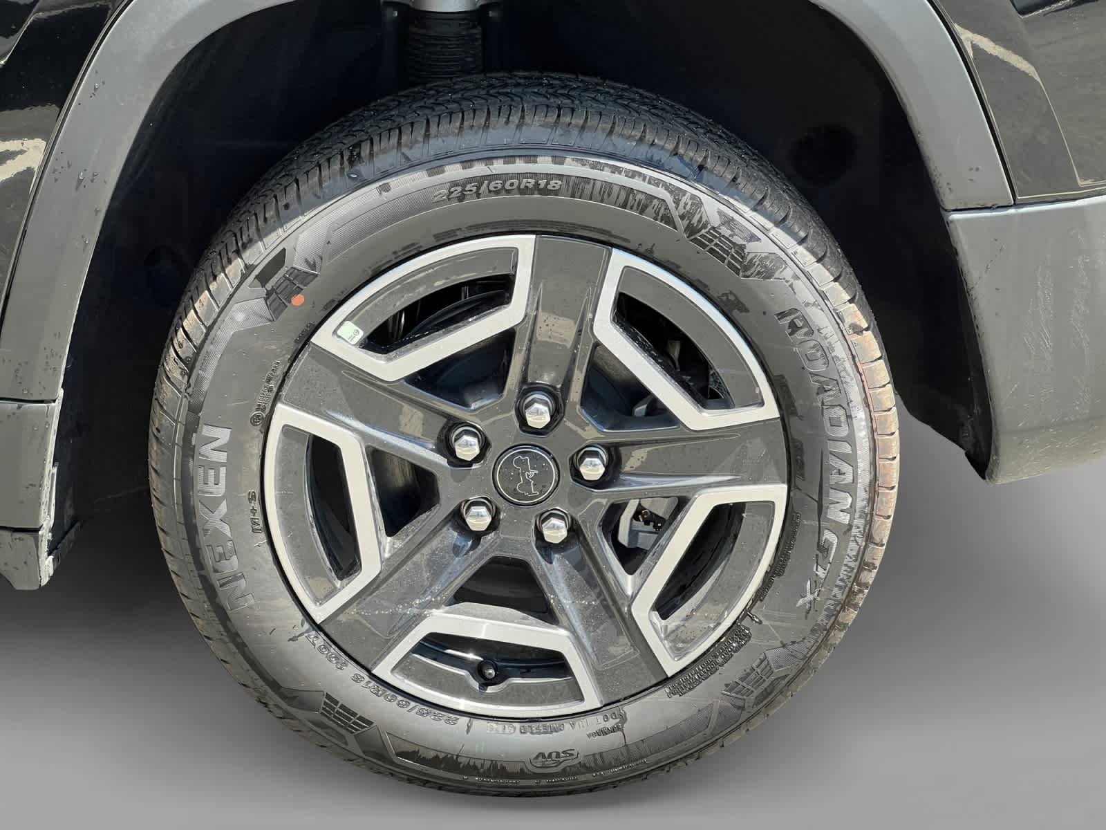new 2026 Jeep Cherokee car, priced at $42,590
