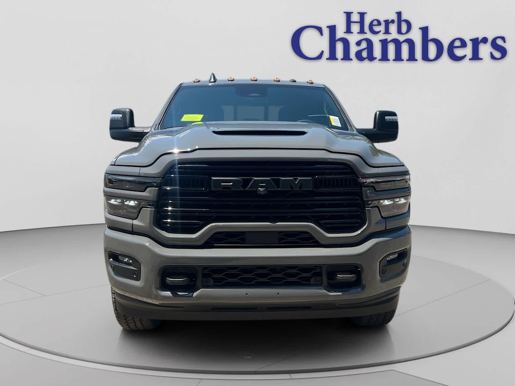 New 2026 Ram 2500 LARAMIE CREW CAB 4X4 6'4 BOX Pickup
