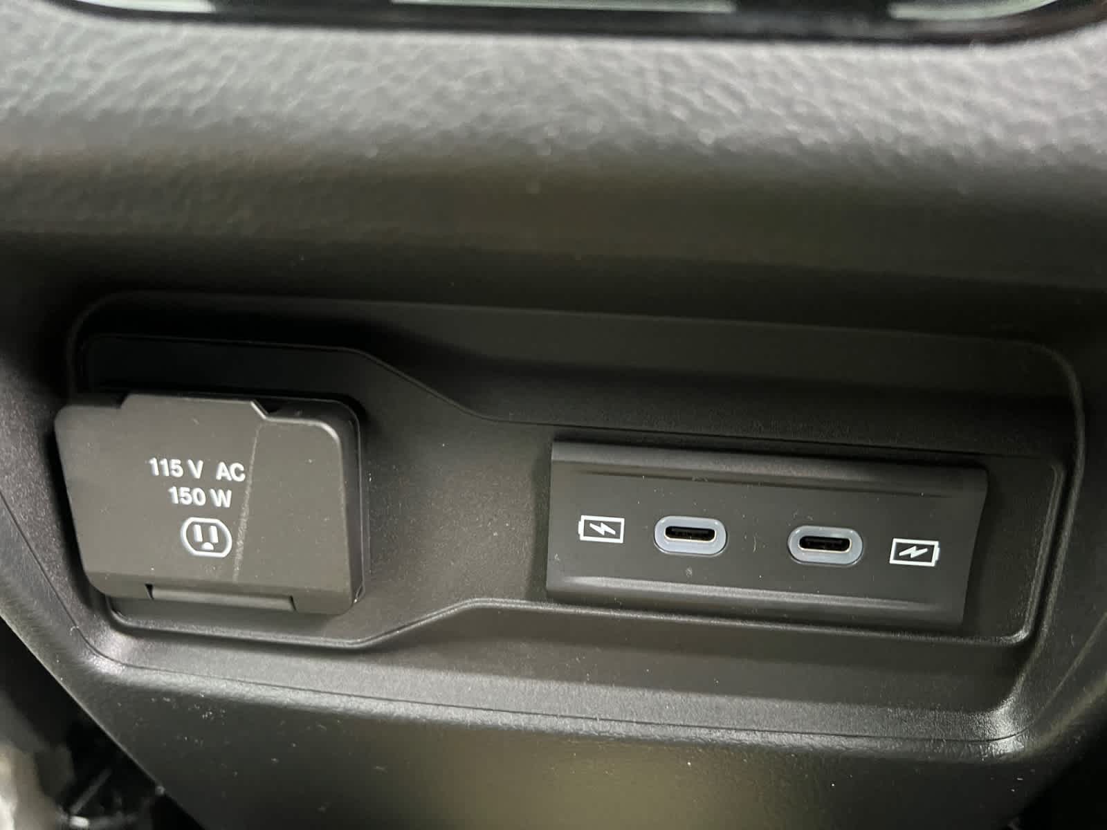 new 2026 Jeep Grand Cherokee car, priced at $47,575