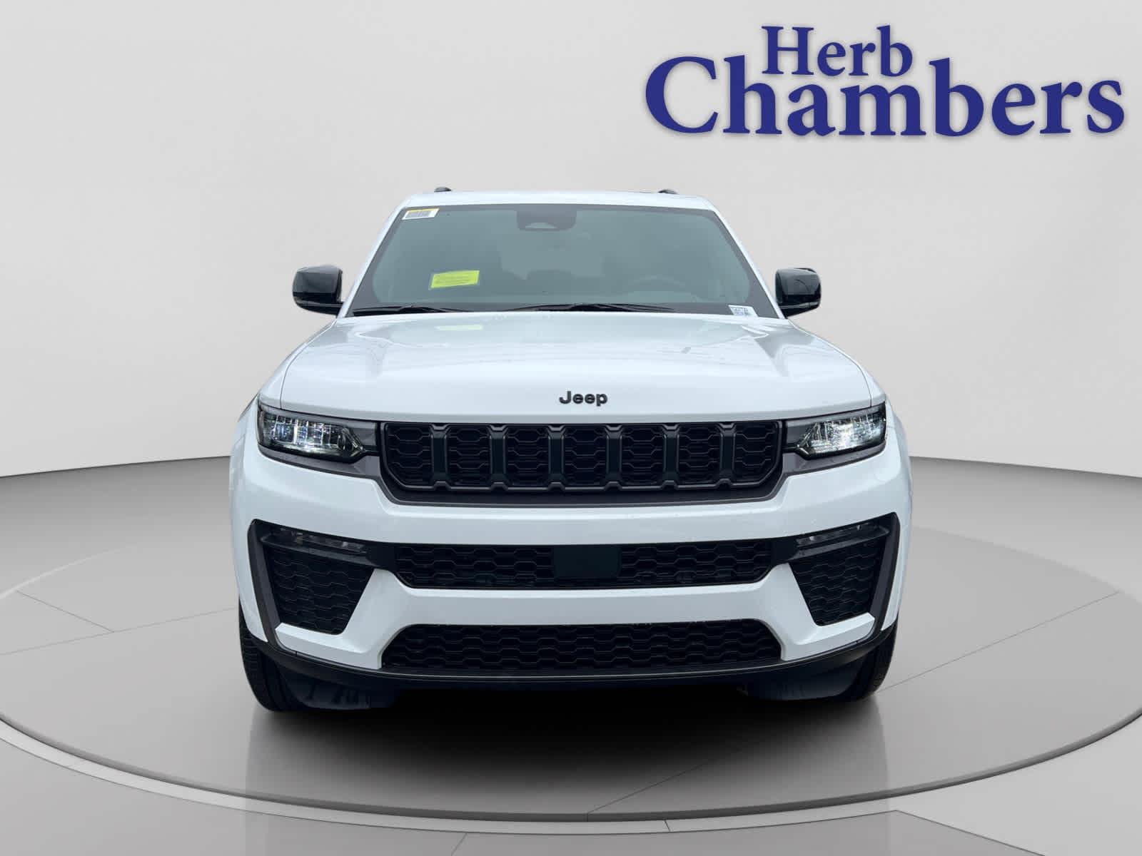 new 2026 Jeep Grand Cherokee car, priced at $51,625